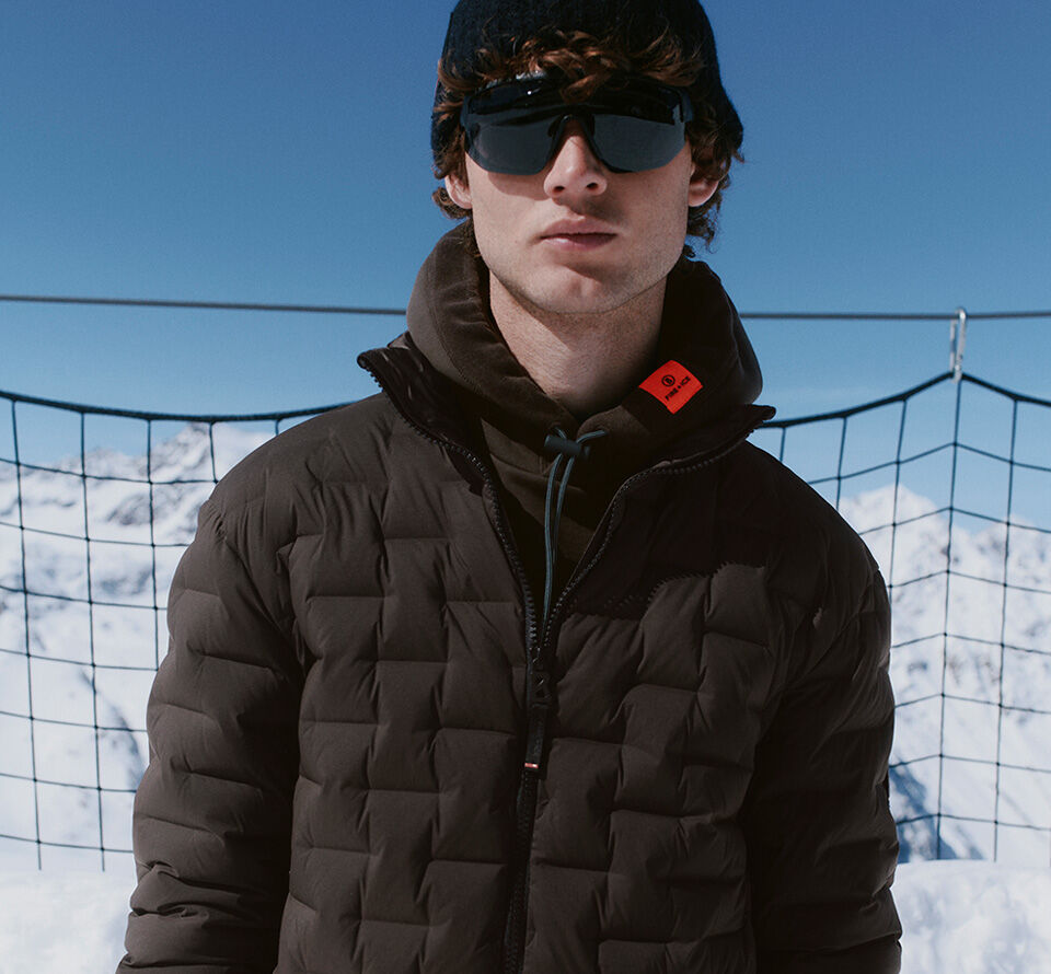BOGNER FIRE+ICE ナイロンジャケット　M フェニックス Amazon.com: Bogner Fire + Ice Ivo Black 44 : Clothing, Shoes