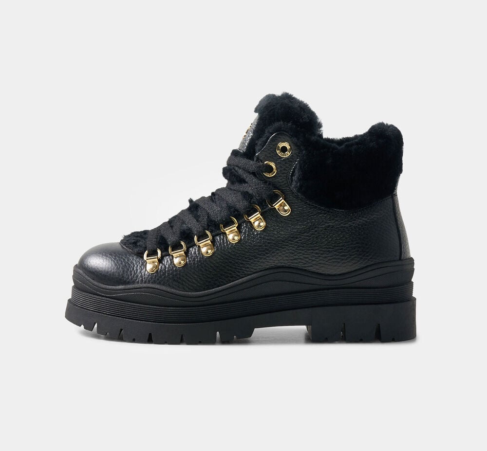 The Arosa lace-up boots in all black are made from embossed leather with a warm shearling lining.