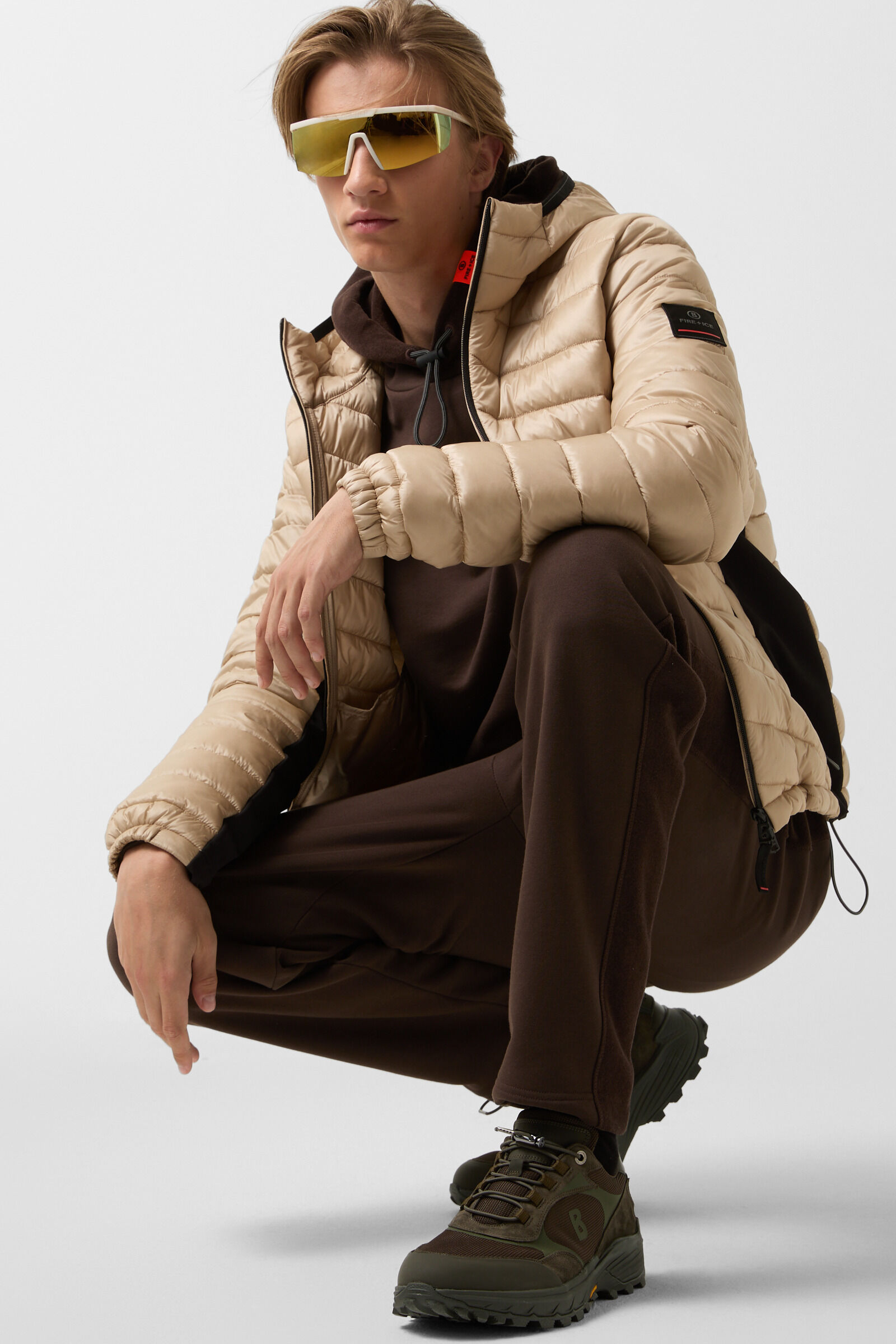 Elvis quilted jacket Beige/black