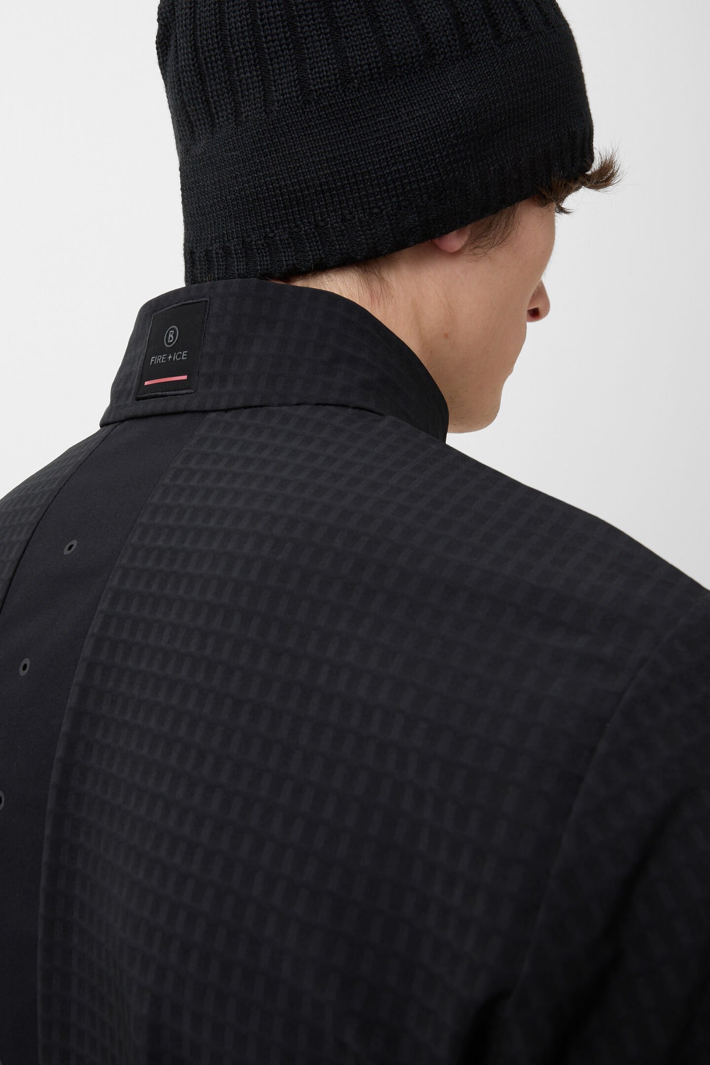 Midlayer jacket Alric Black