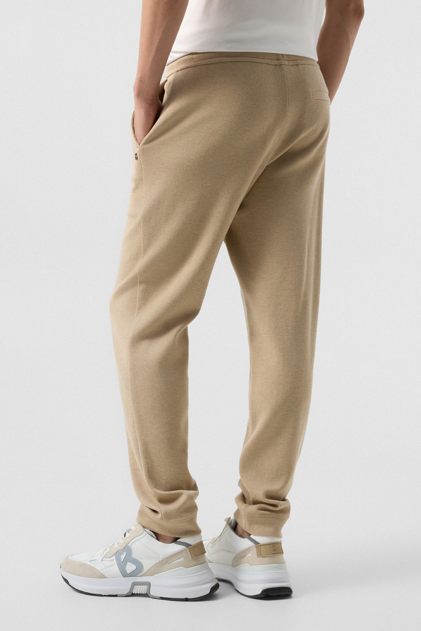 Lars knitted trousers Beige