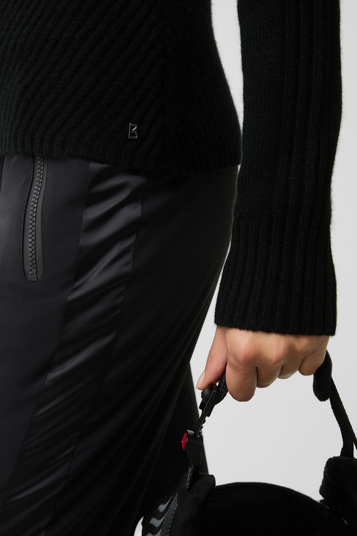 Shannon cashmere troyer Black