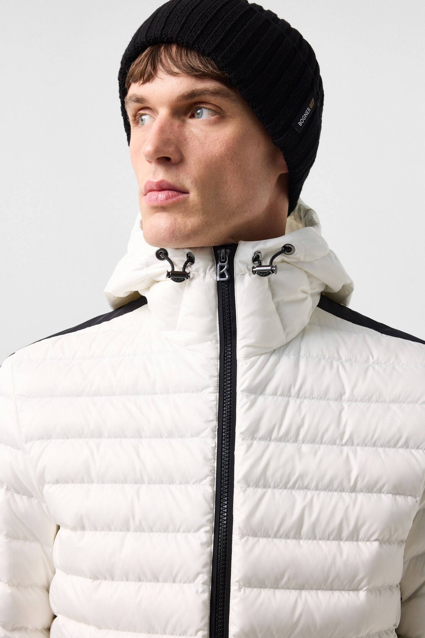 Bond mid-layer jacket White/Black