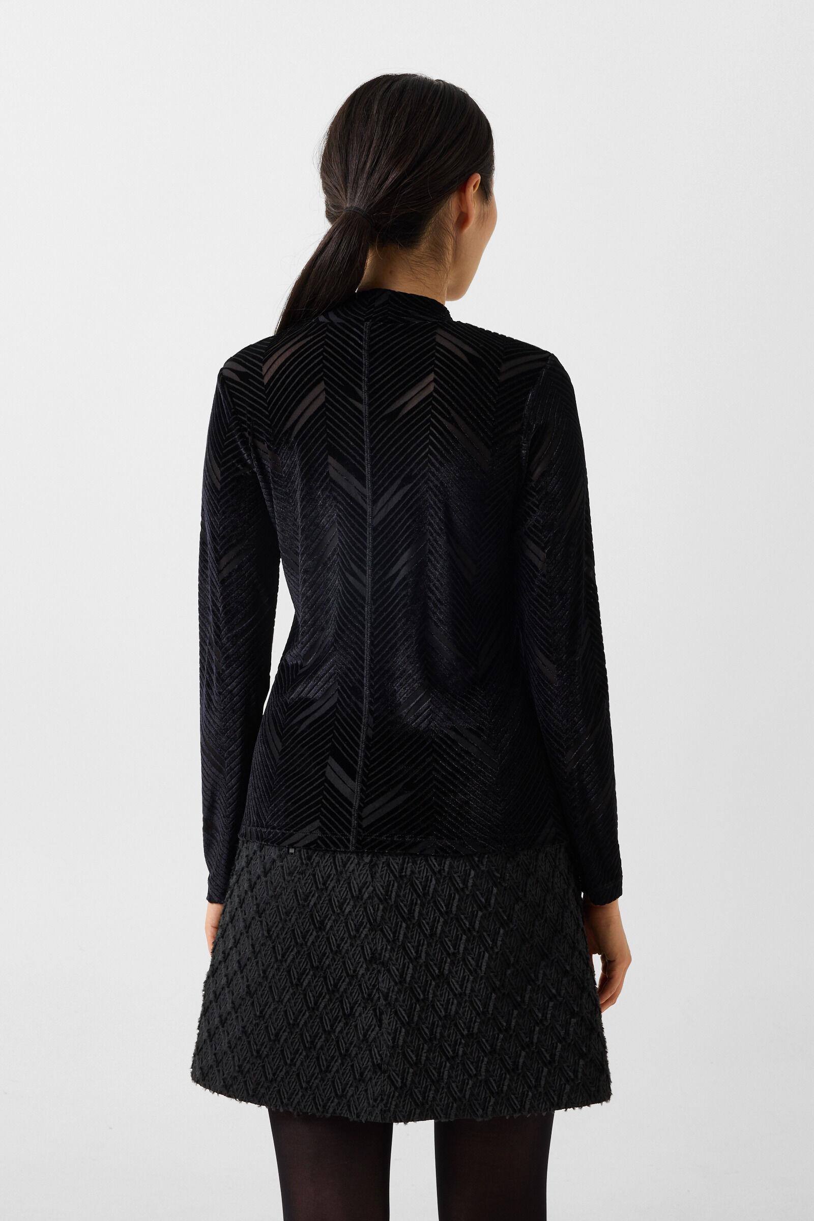 Cherie velvet long-sleeved top Black