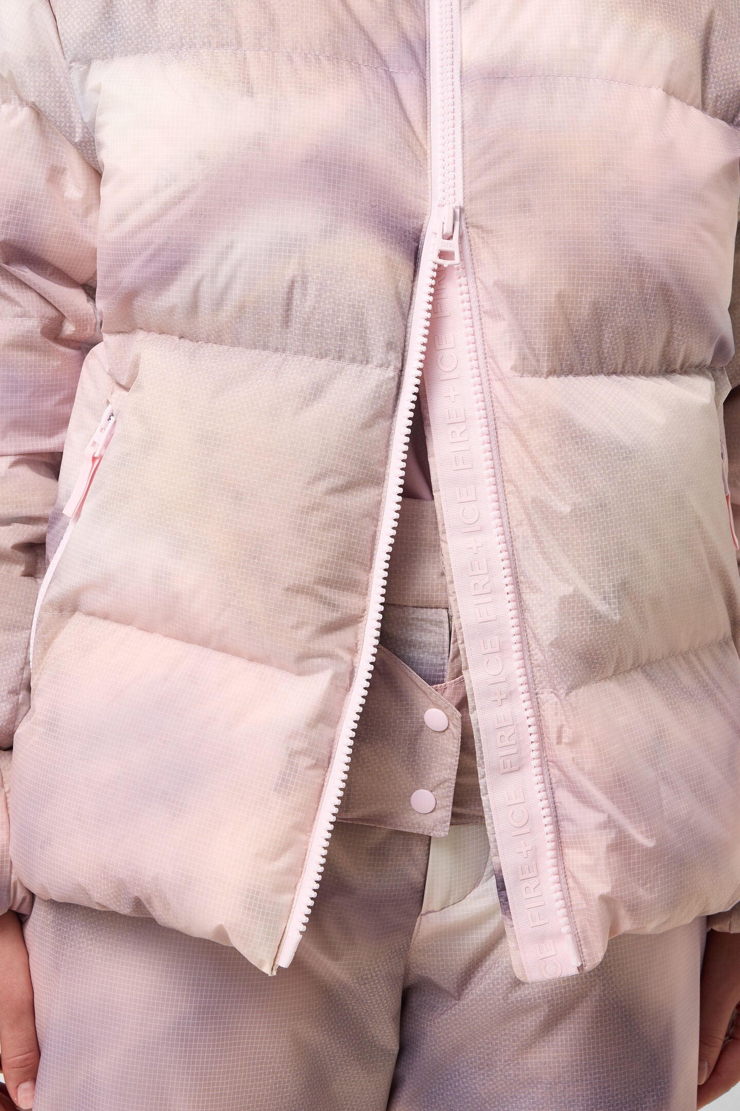 Vally Down Ski Jacket Beige/Pink