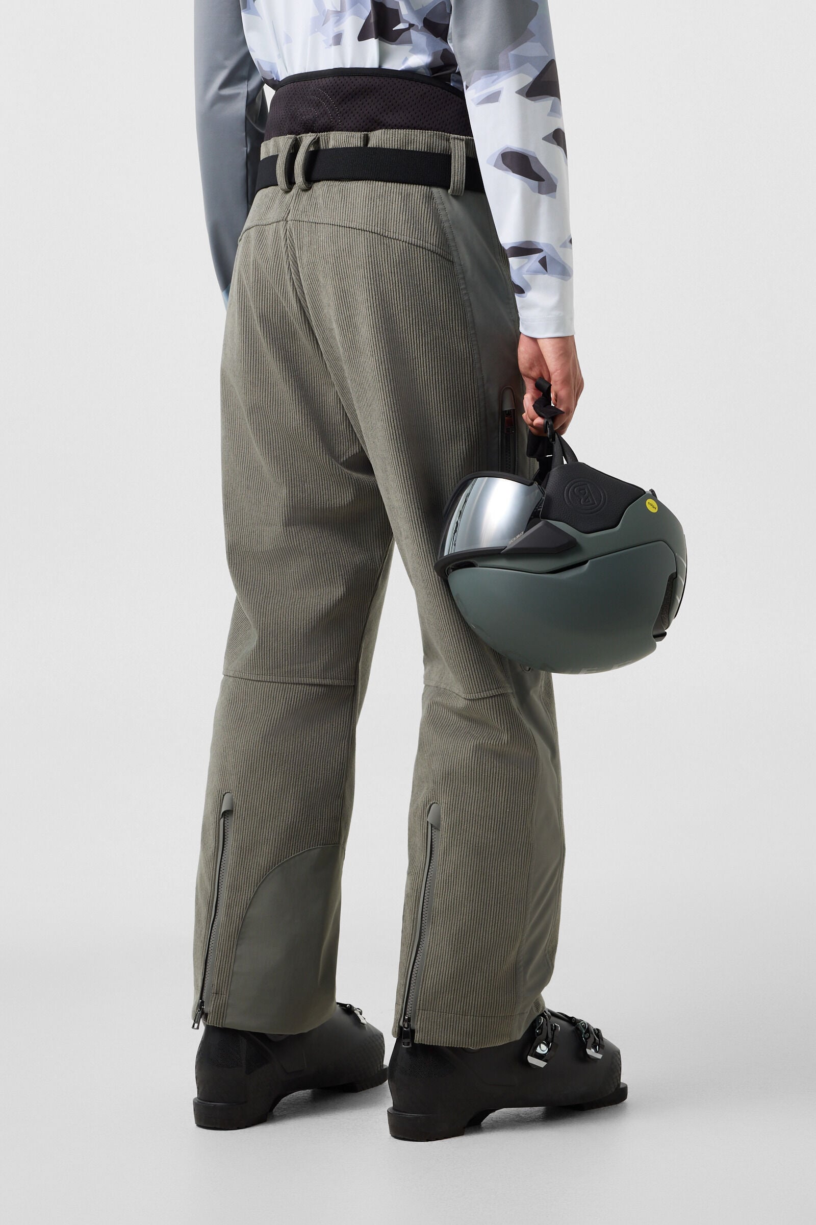 Corven corduroy ski trousers Sage Grey