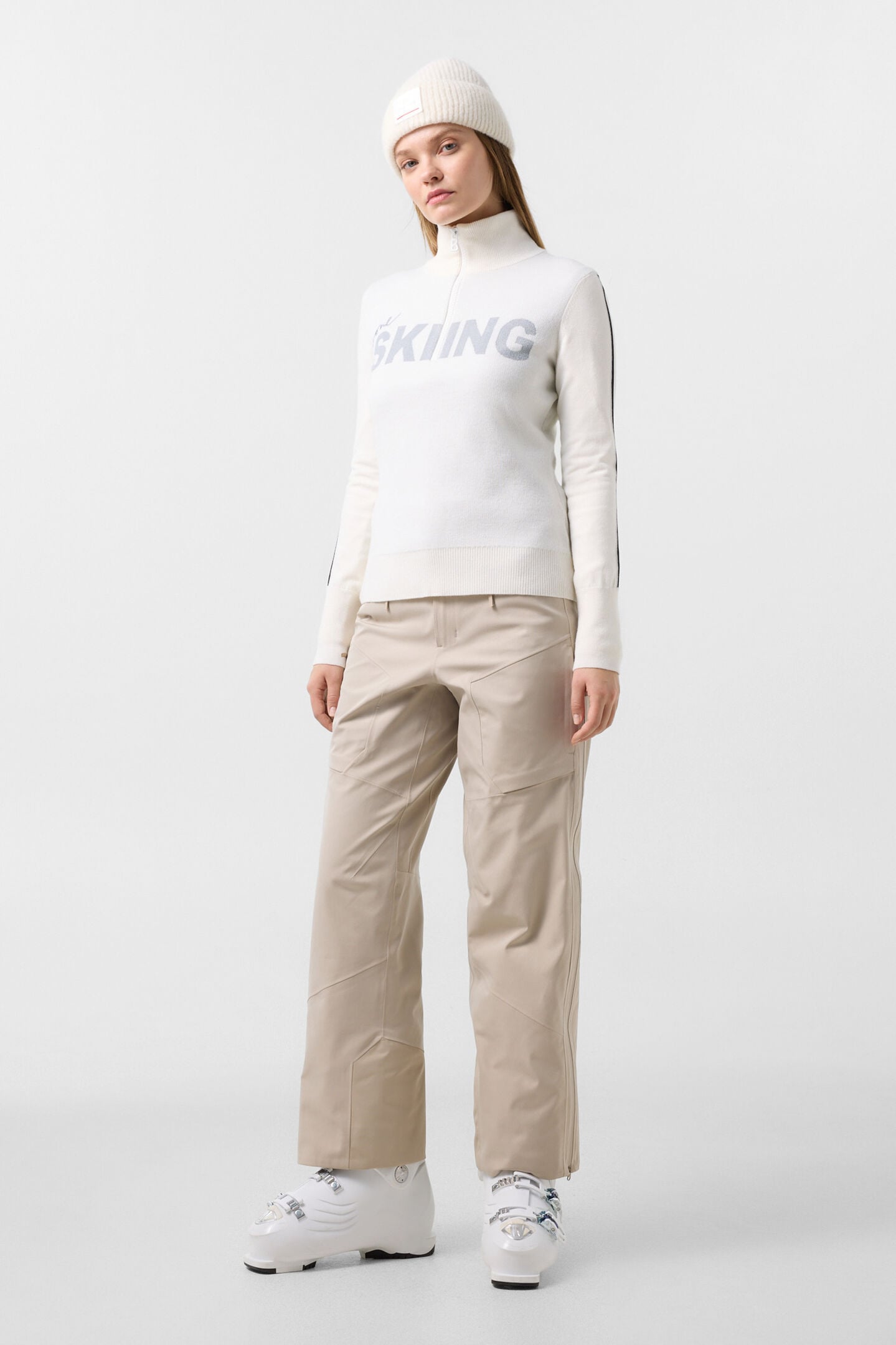 Azra Troyer Off-White