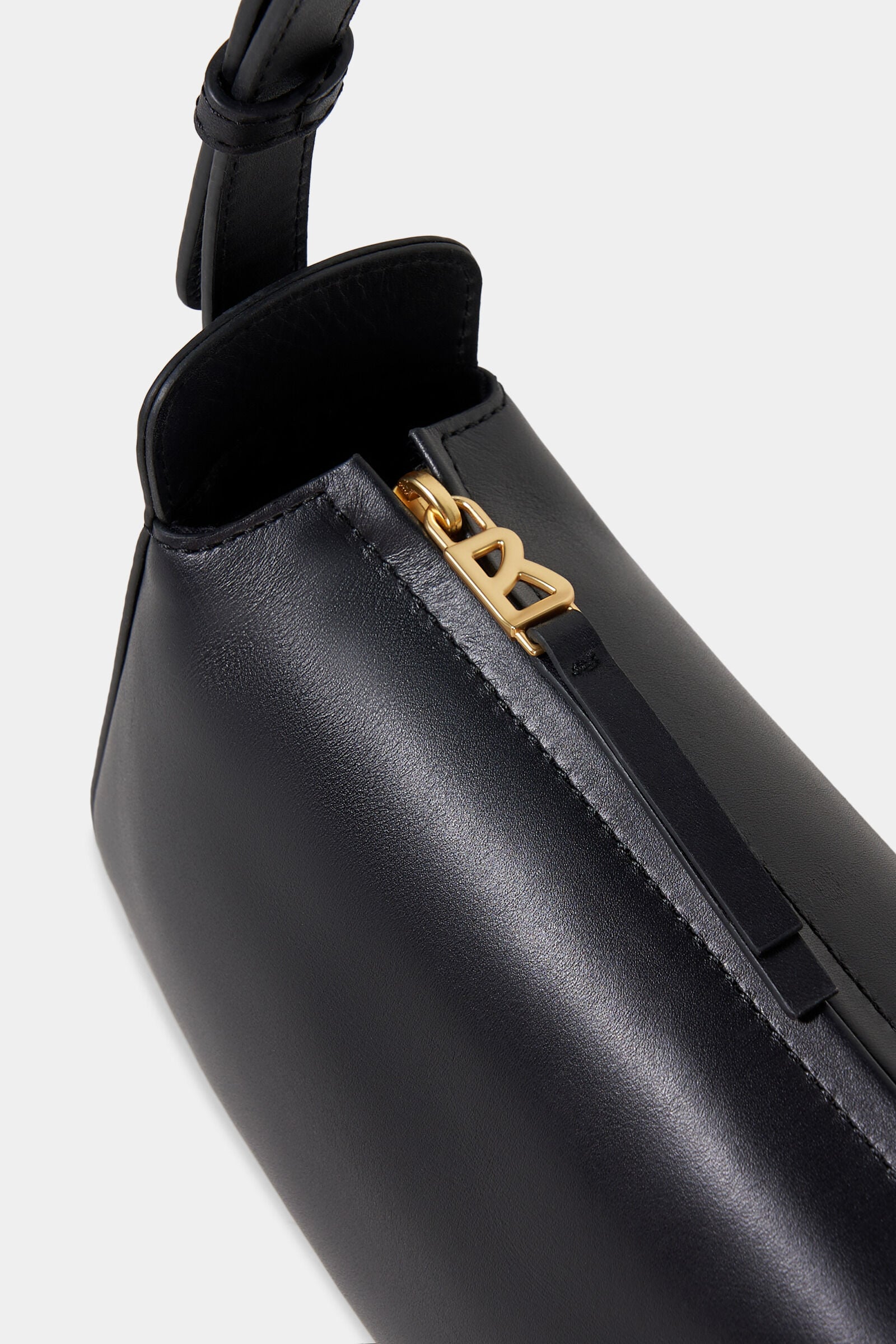 Schultertasche Loges Grandes Yael Schwarz