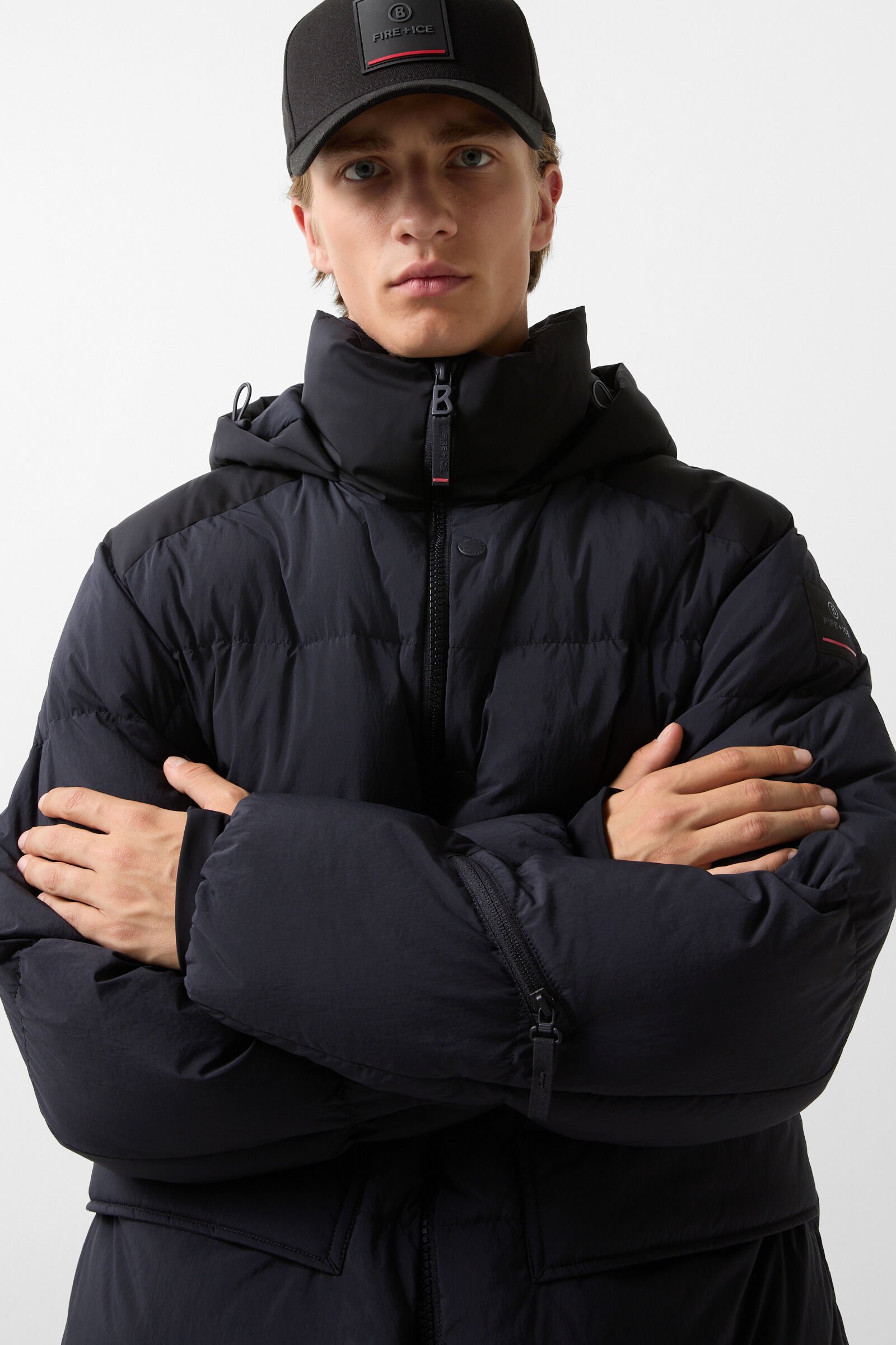 Yaron down short coat Black