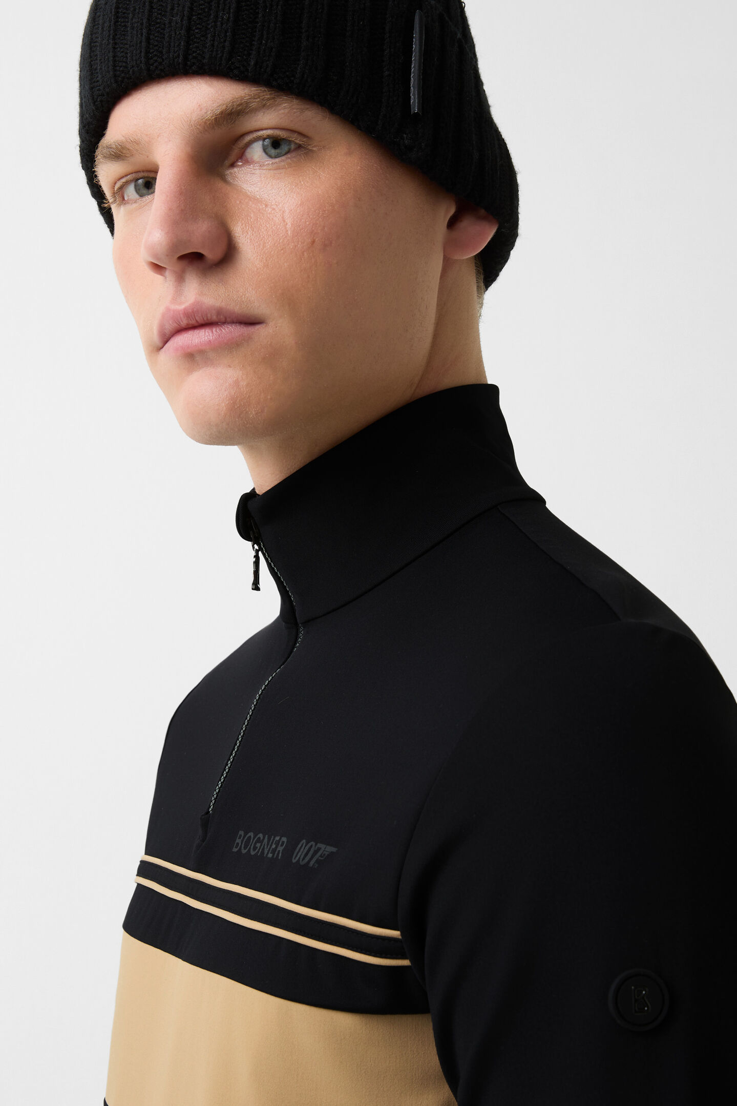 First Layer Bond Schwarz/Beige