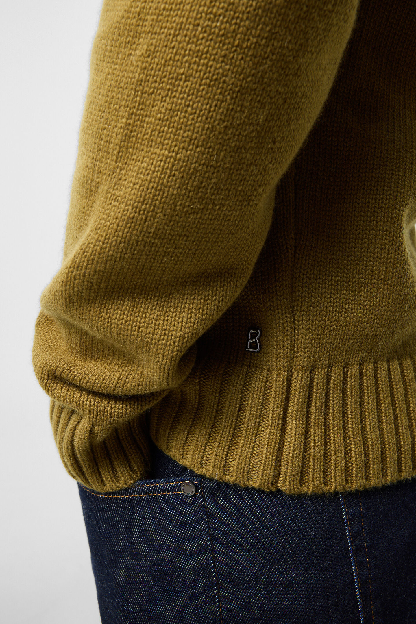 Roxter cashmere jumper Olive/White