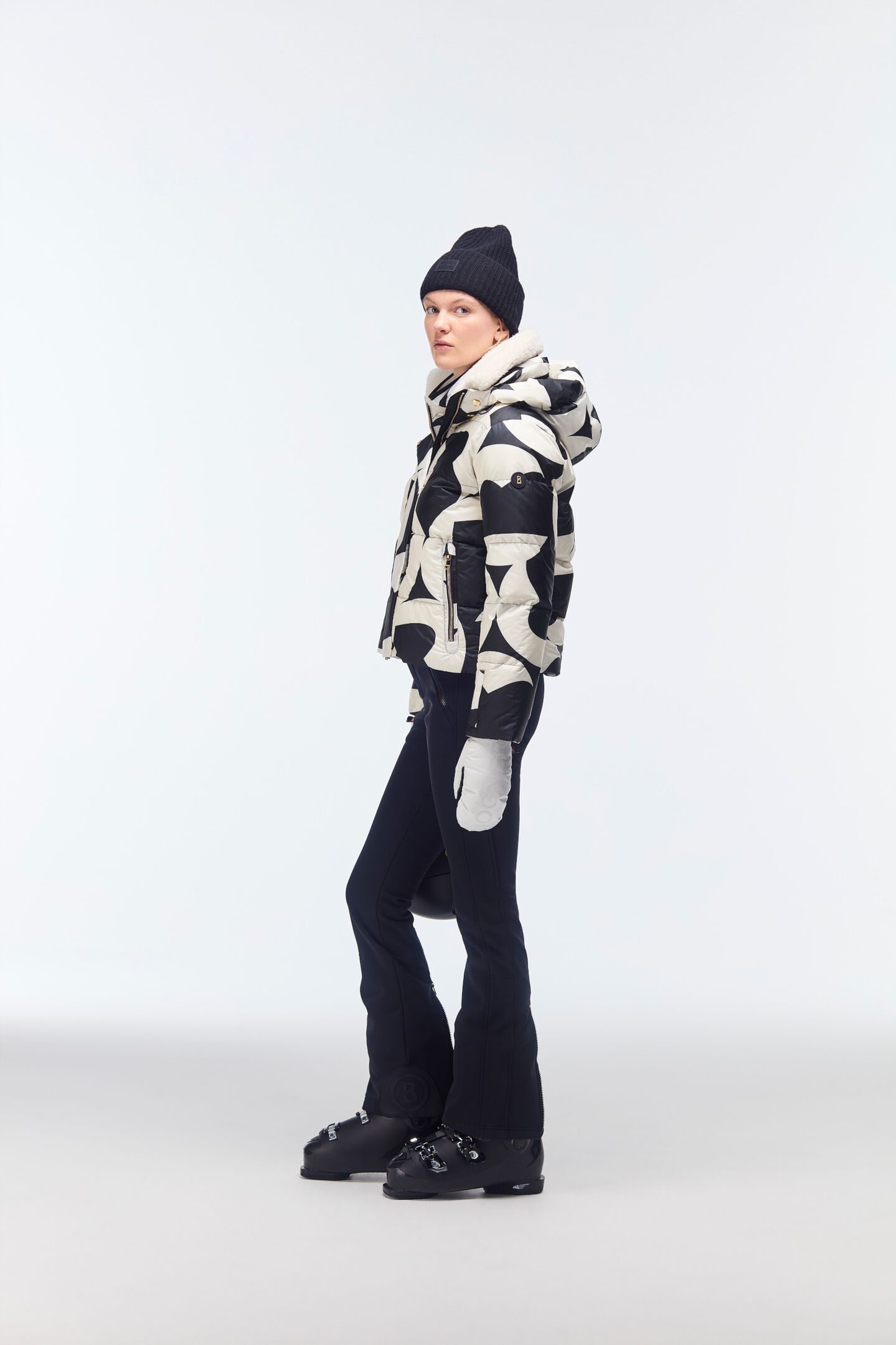 Maja down ski jacket Black/Off-White