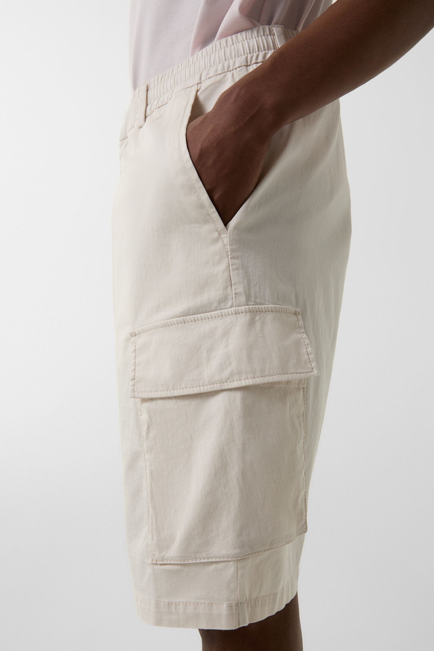 Marc cargo shorts Cream