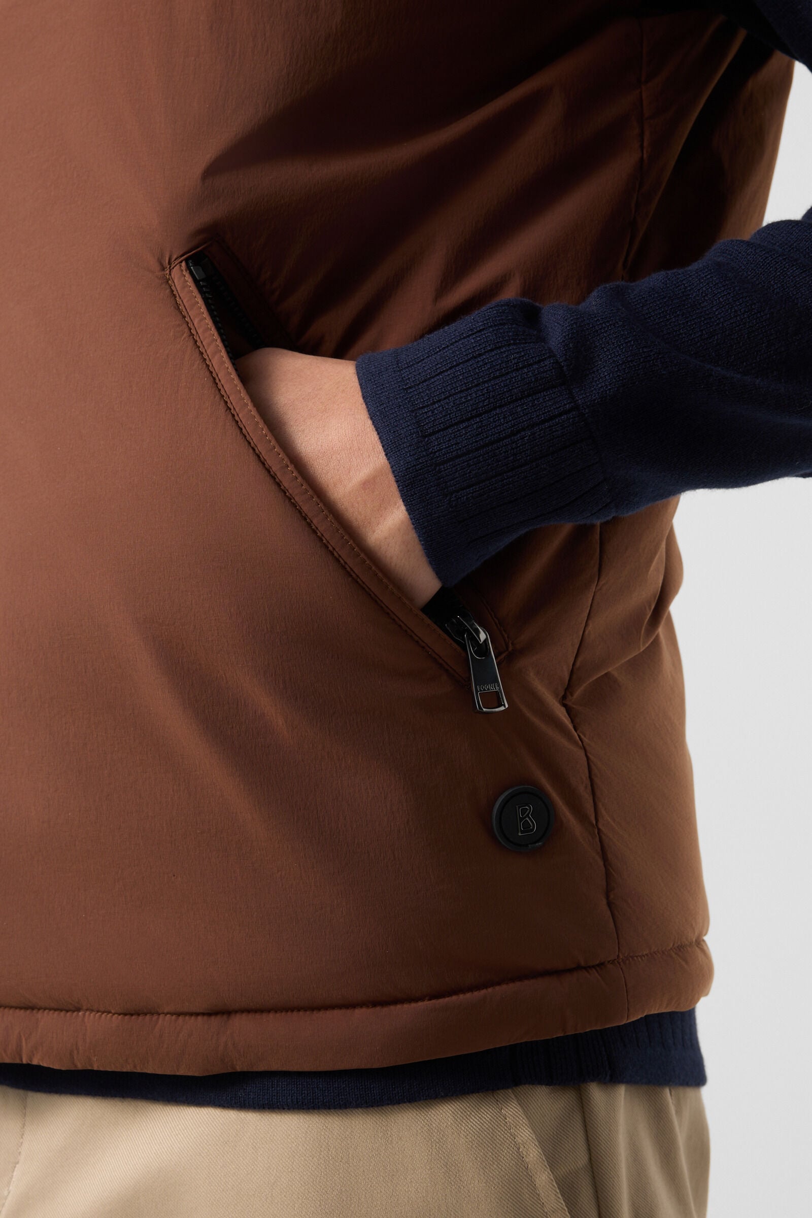 Clion lightweight down vest Brown