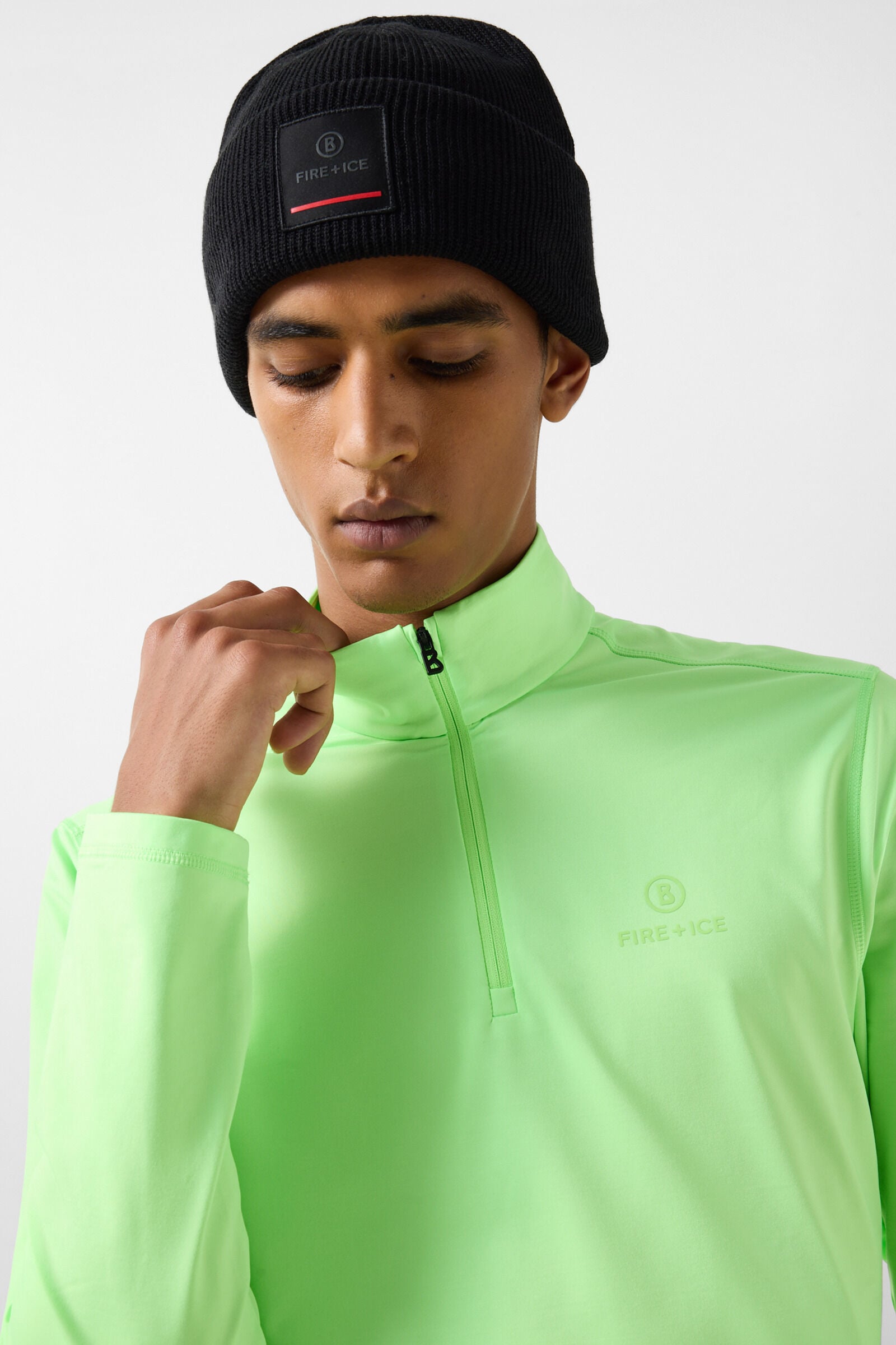 Premi&egrave;re couche Pascal Vert fluo