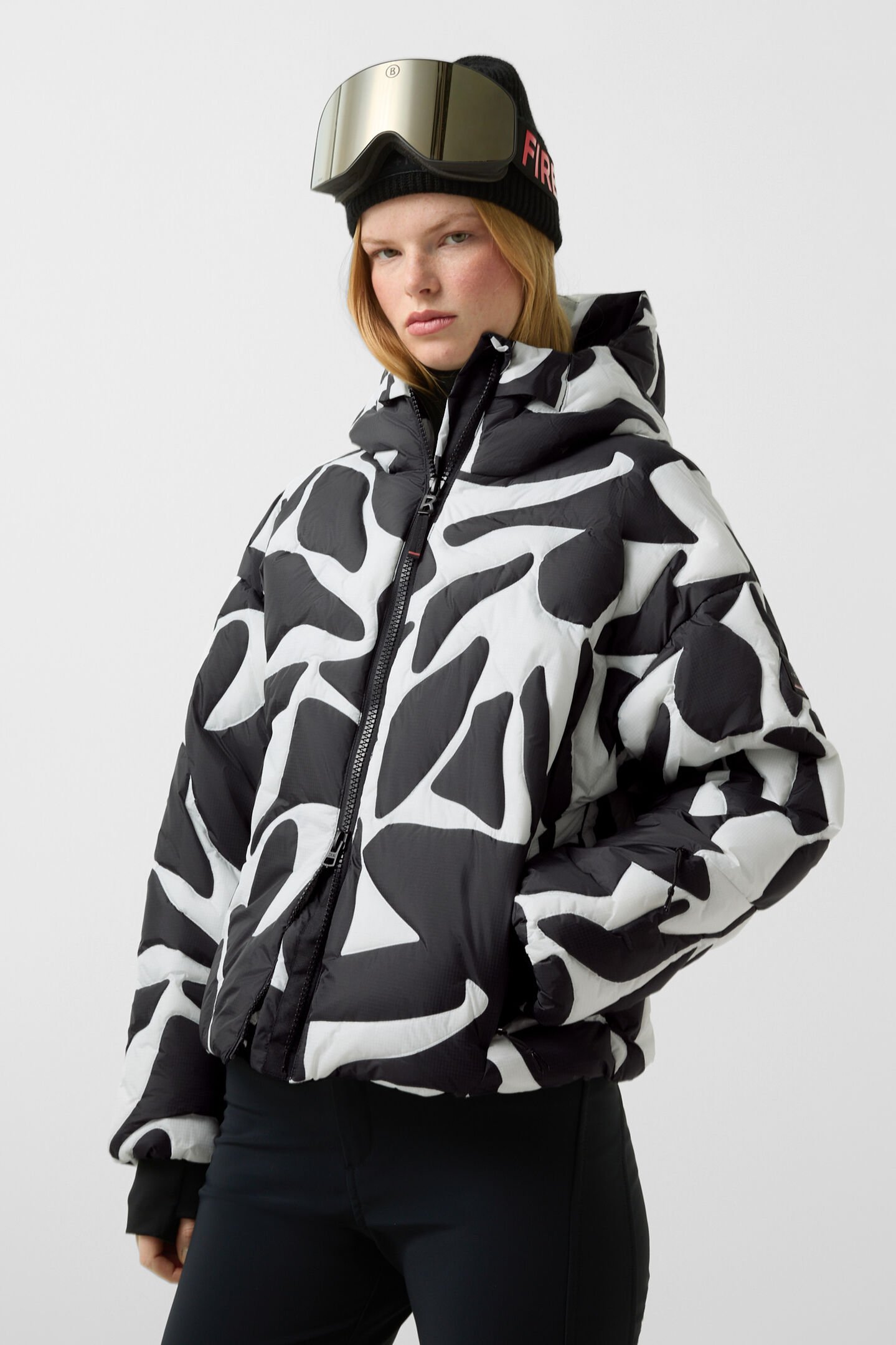Valeria ski jacket Black/white