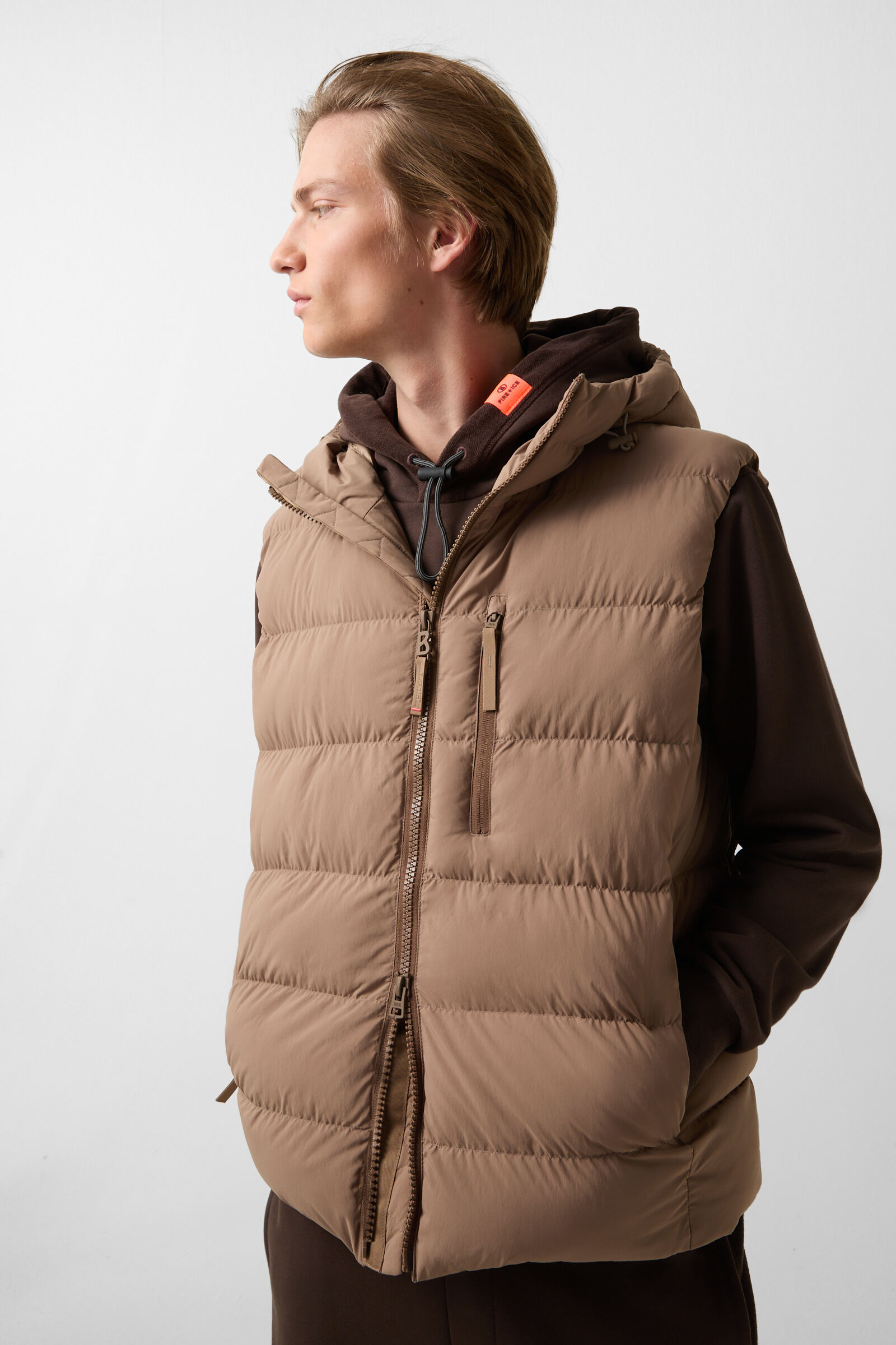 Howard quilted waistcoat Caramel