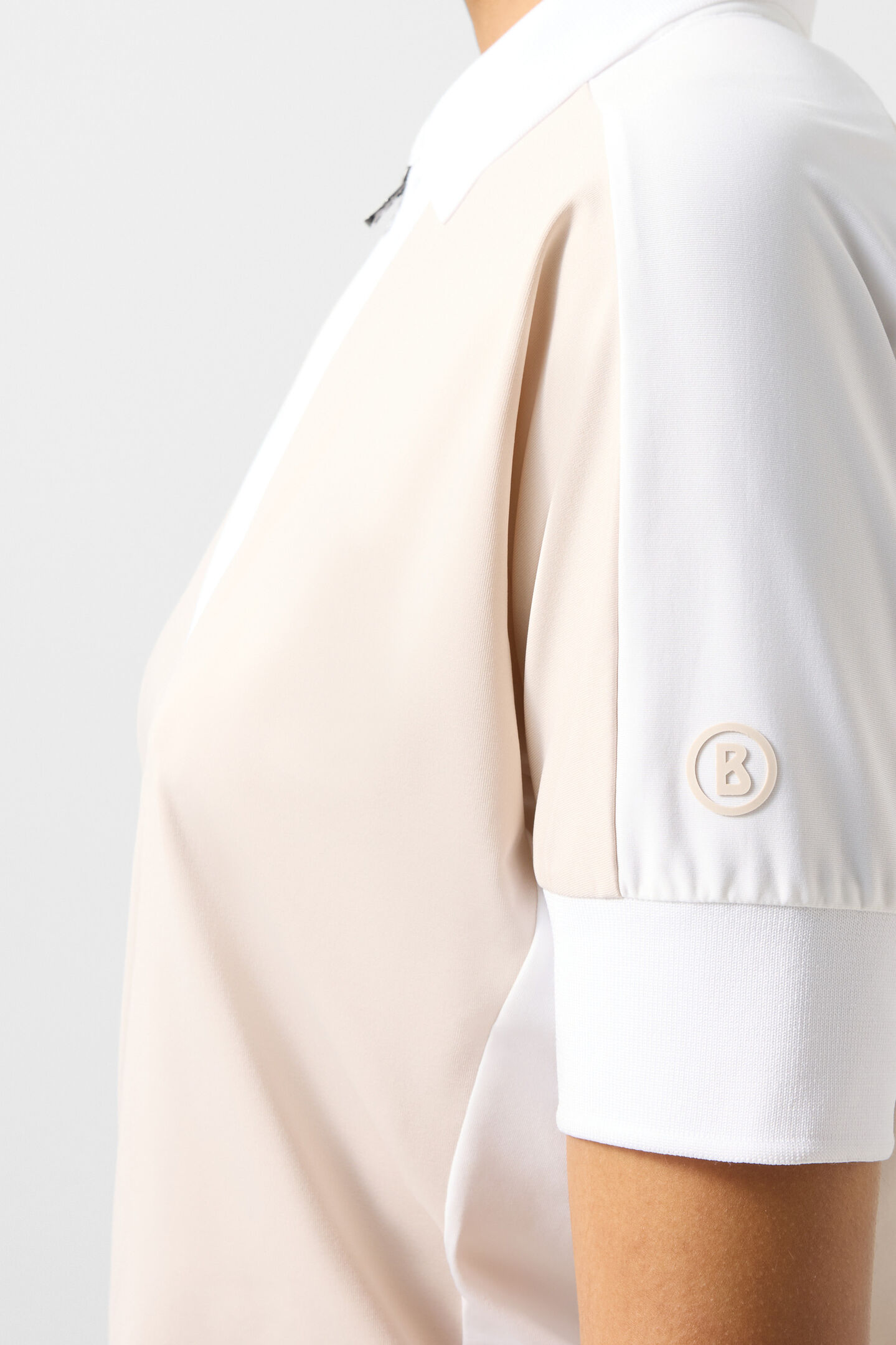 Arabell functional short-sleeved top Sand/white