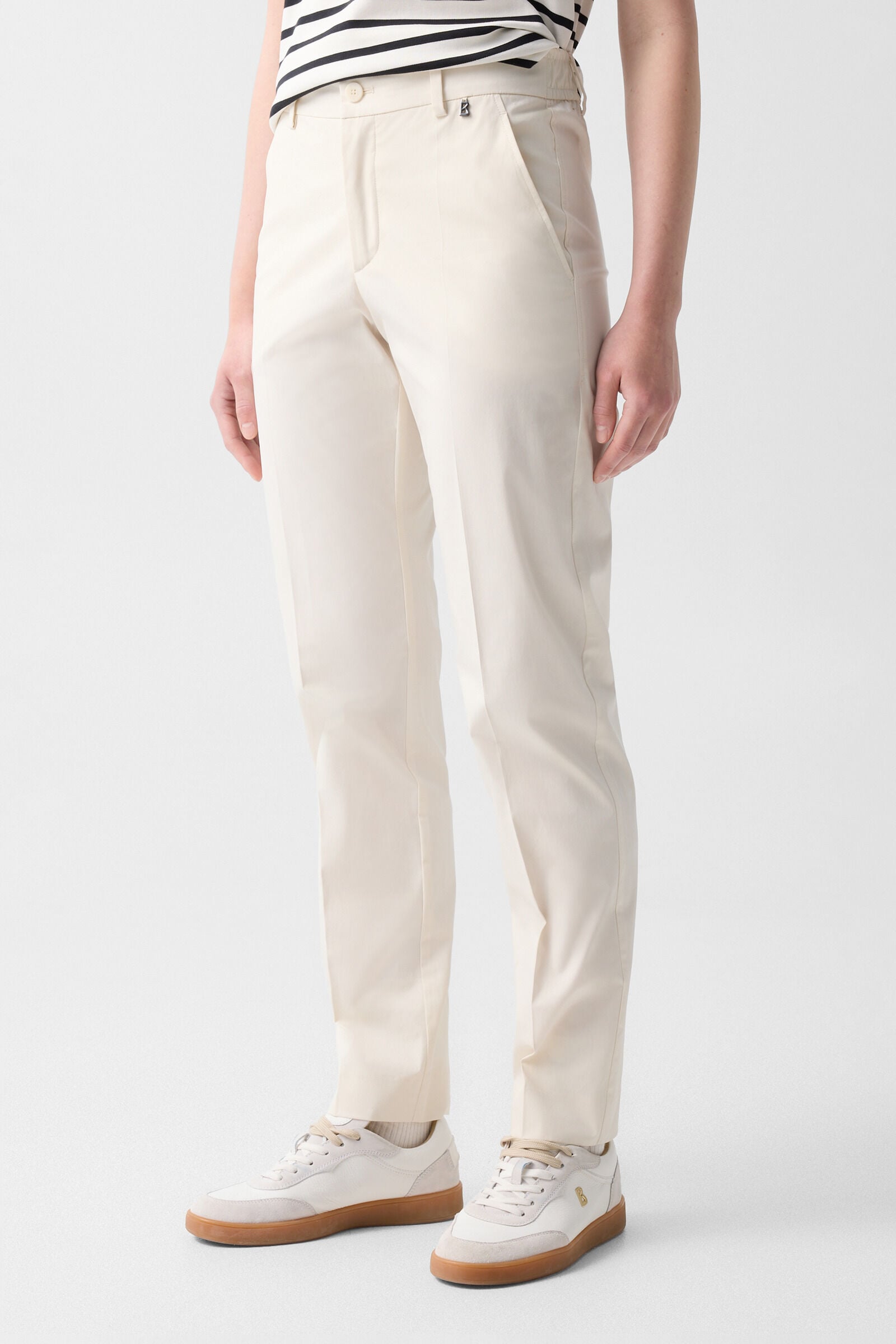 Pleated trousers Abbie Cream