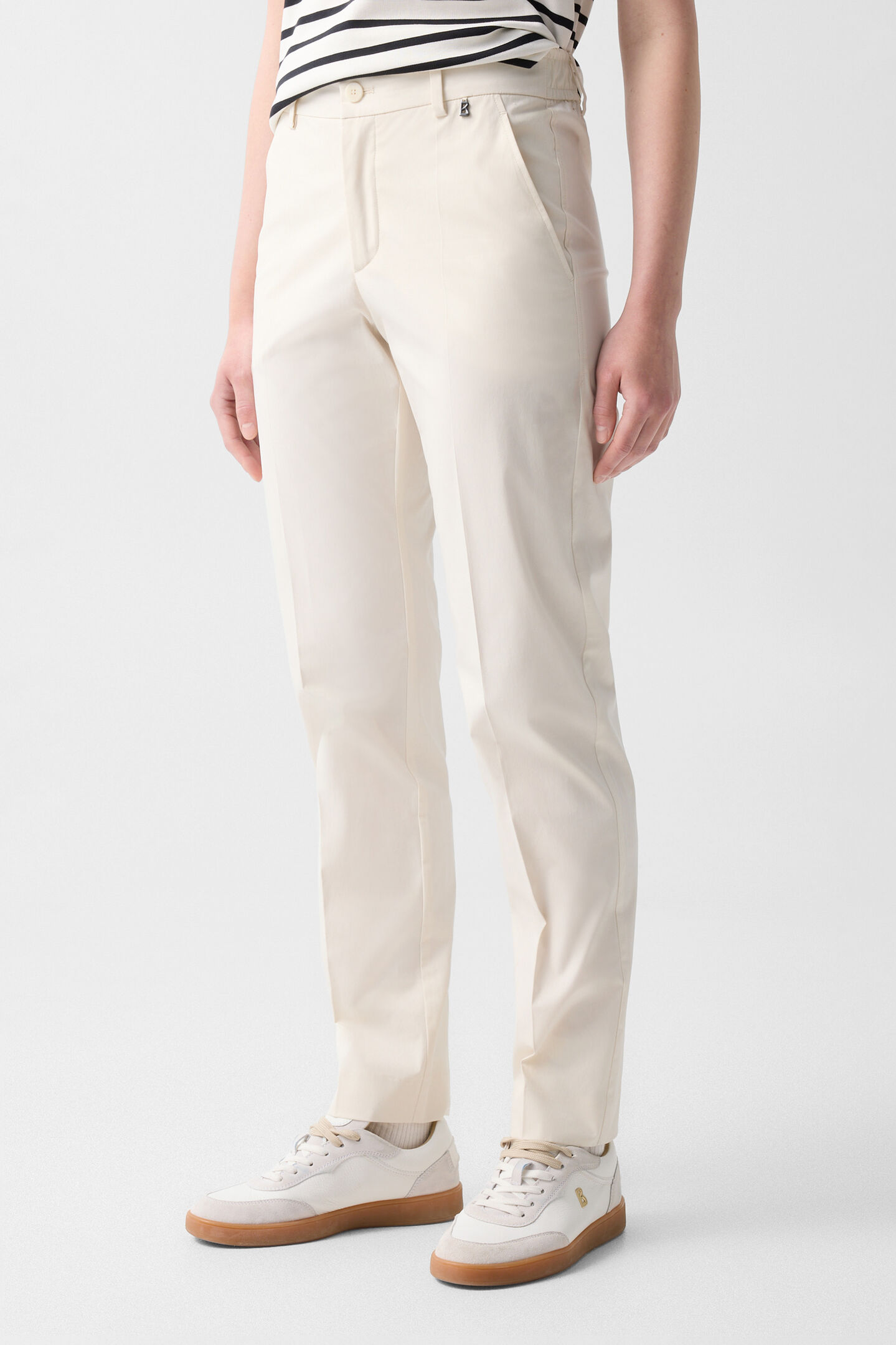 Pleated trousers Abbie Cream