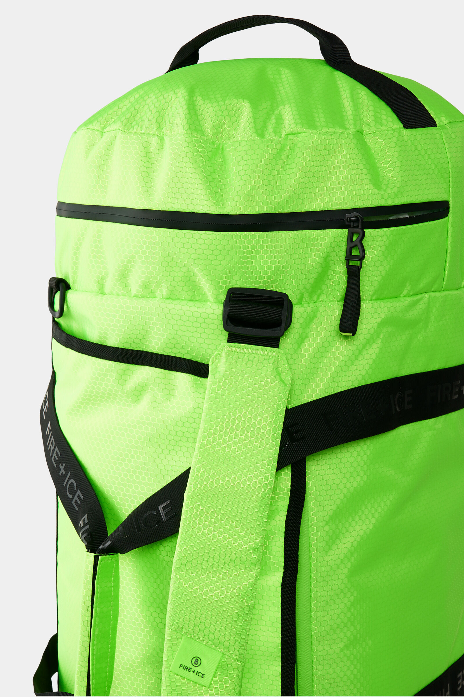 Park City Wynn travel bag Neon green