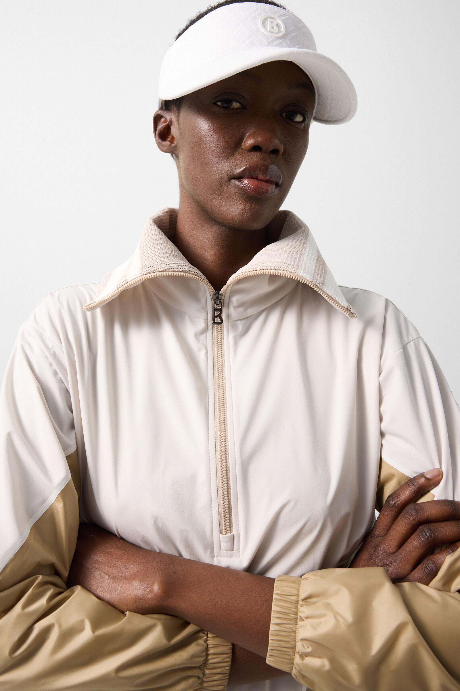 Betty lightweight jacket Sand/caramel