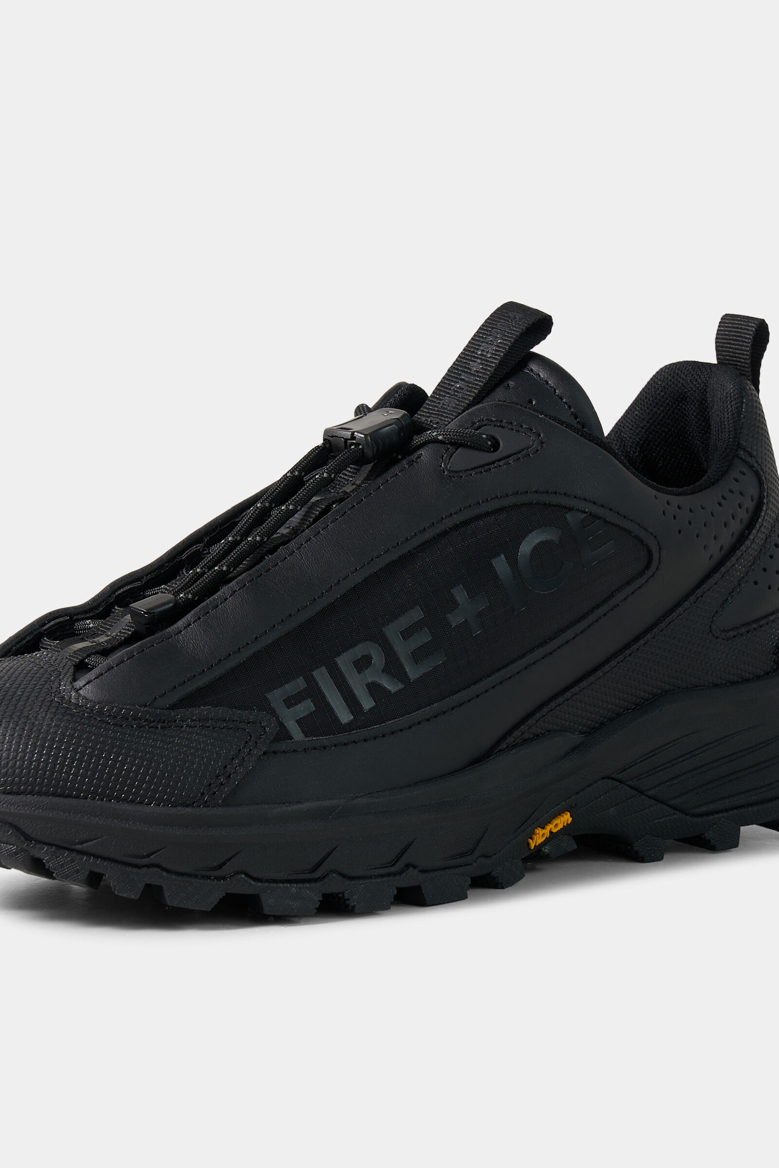 Montana trainers Black