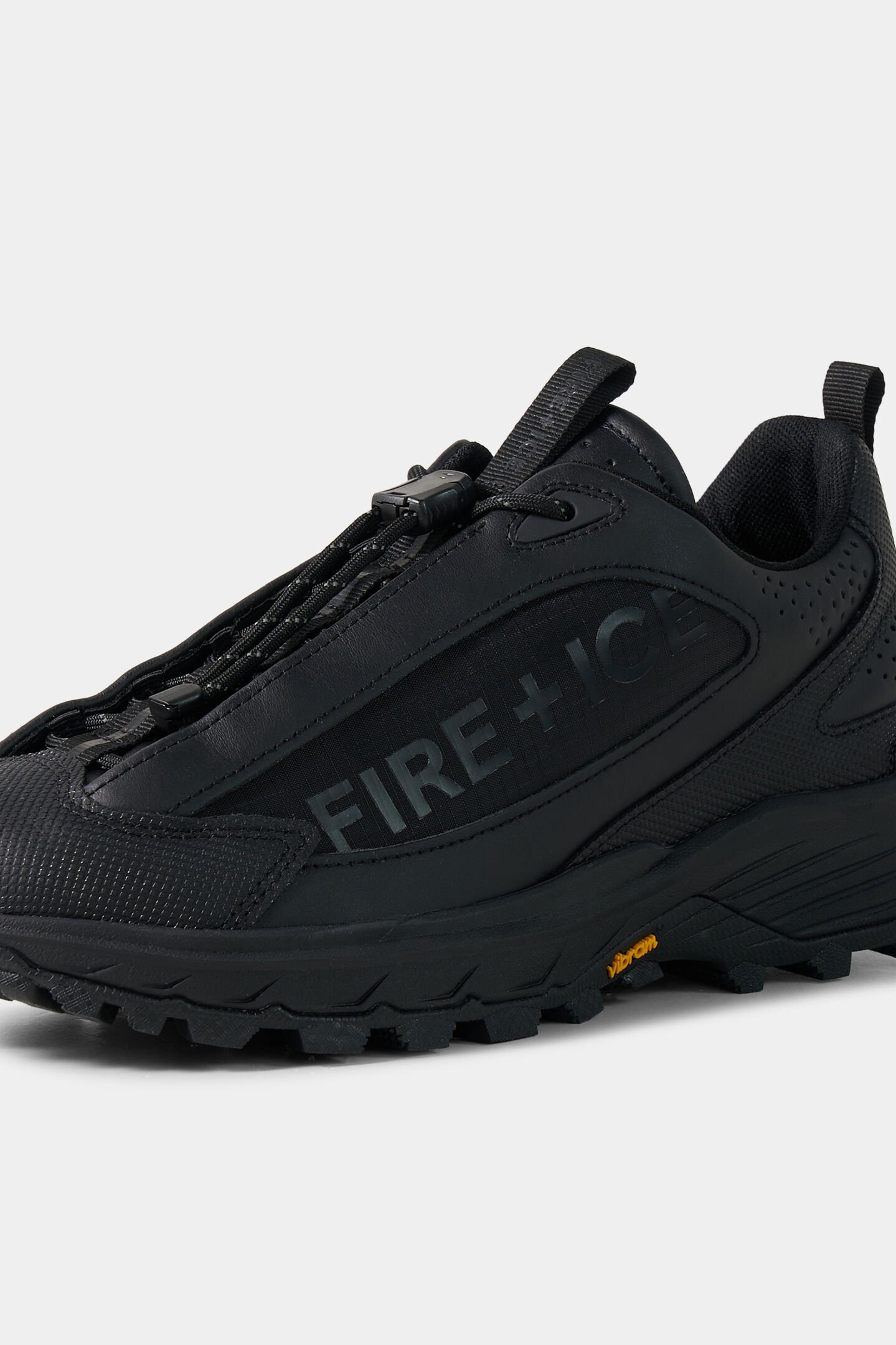 Montana trainers Black