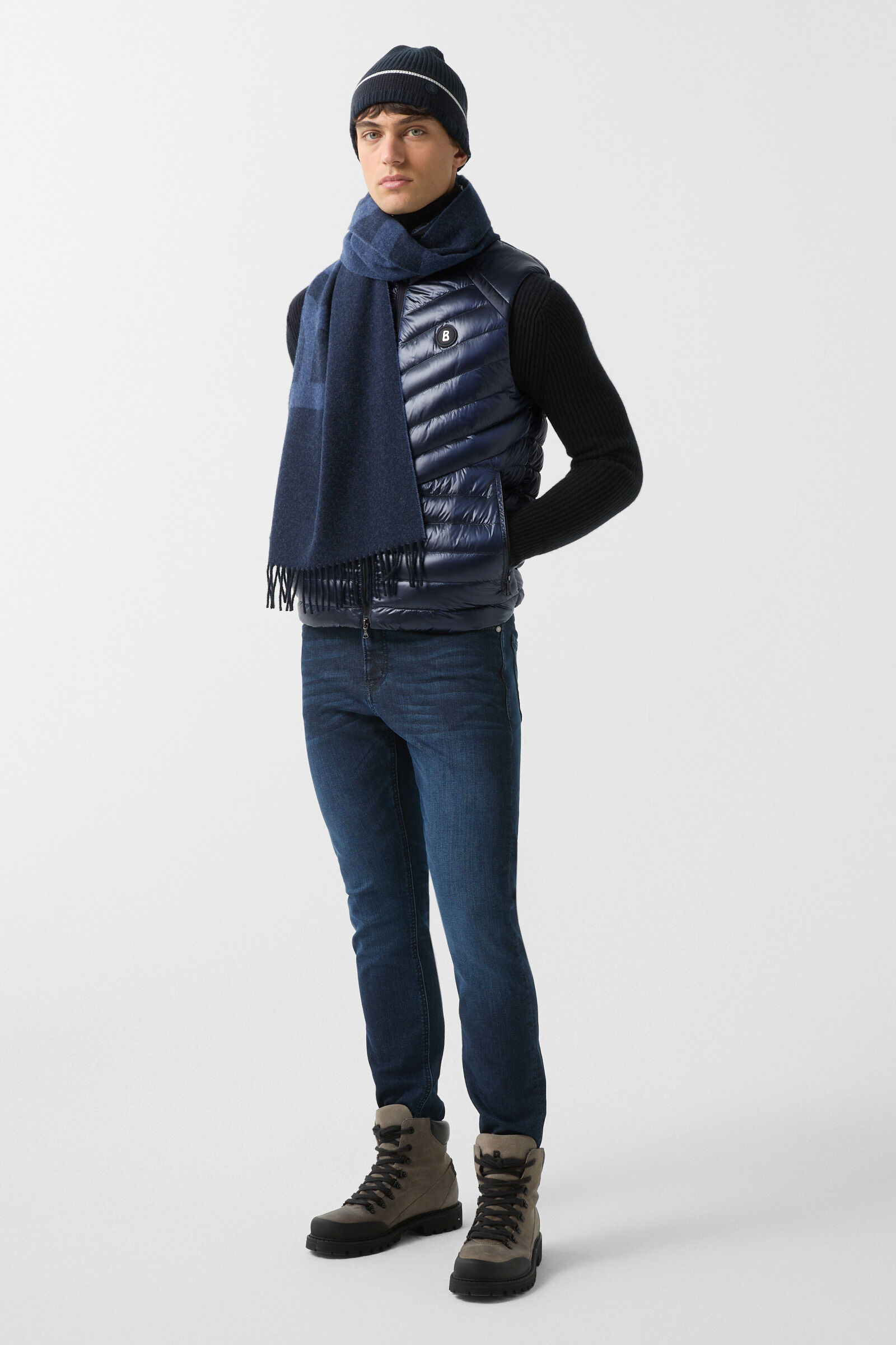 Lasse quilted waistcoat Dark blue