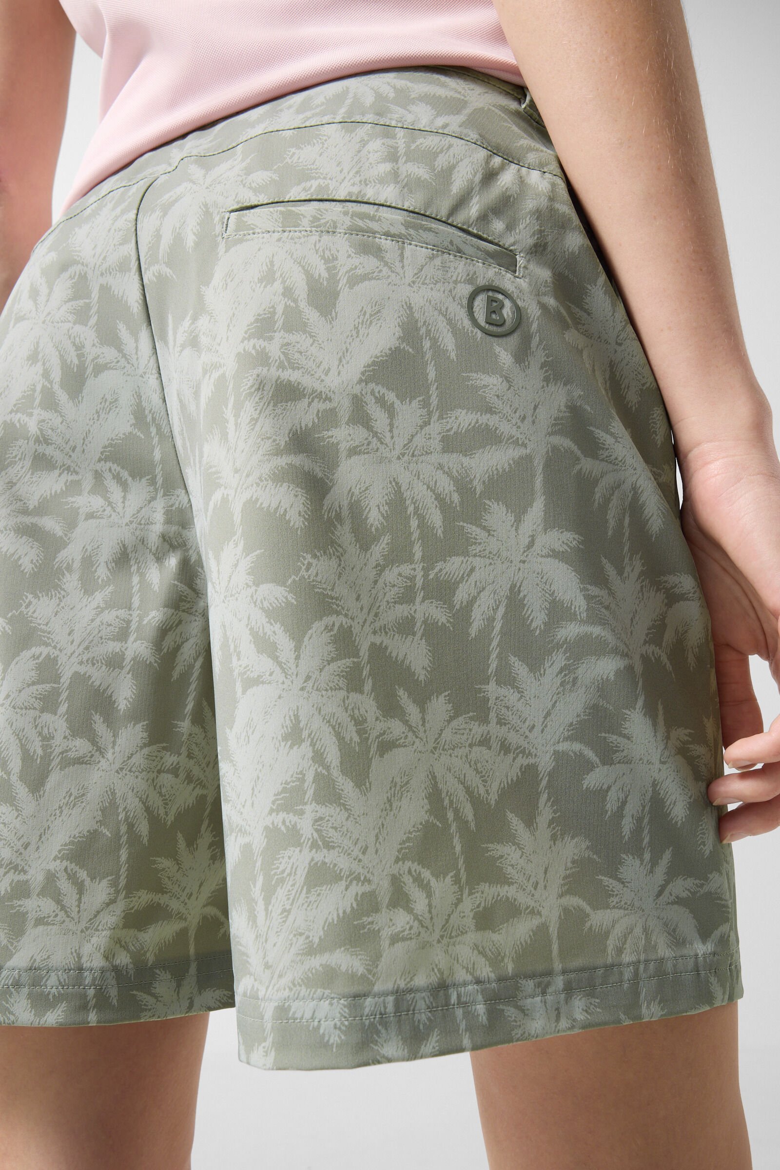 Eleni functional shorts Eucalyptus