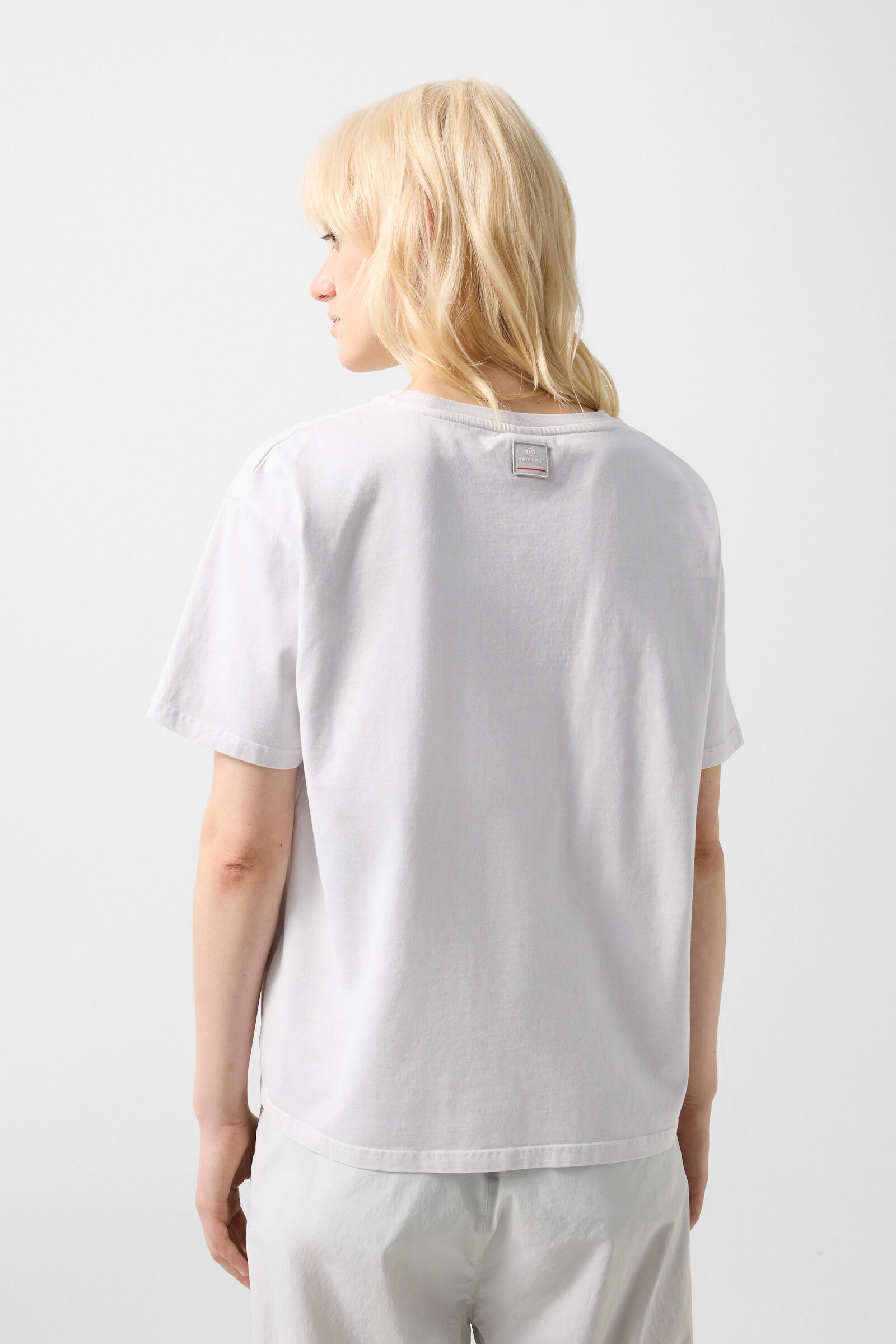 T-shirt Cara Light grey