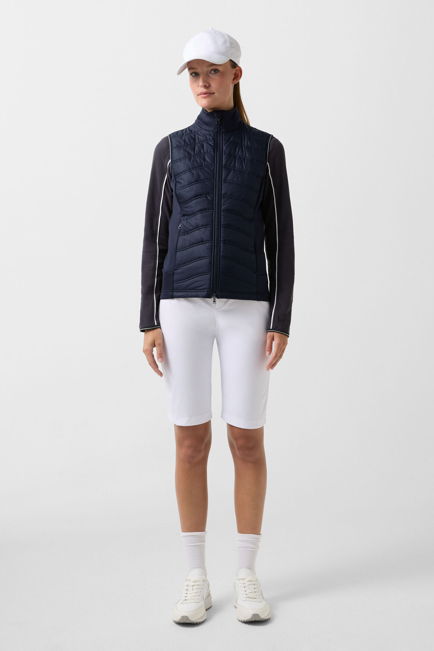 Fibi mid-layer hybrid waistcoat Navy blue