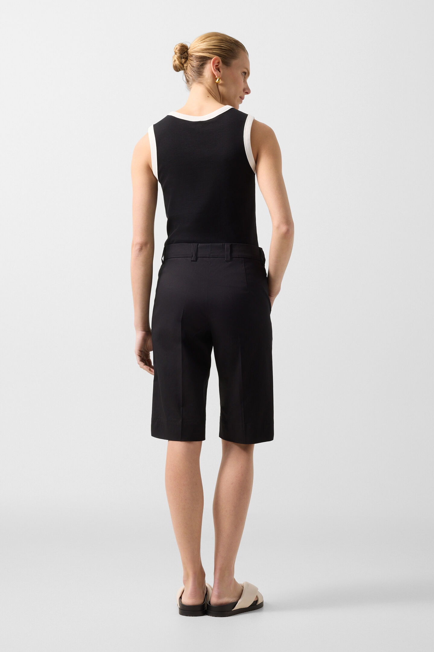 Bermuda shorts Lara Black