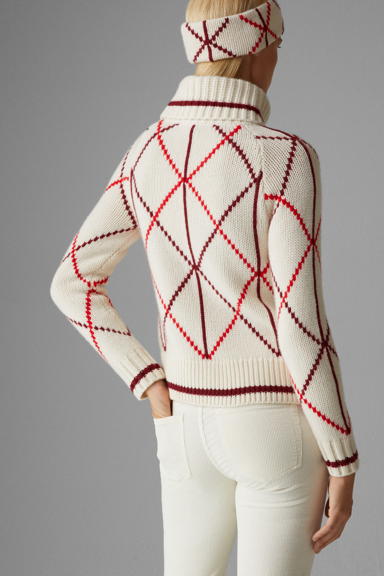 Bogner sweaters discount