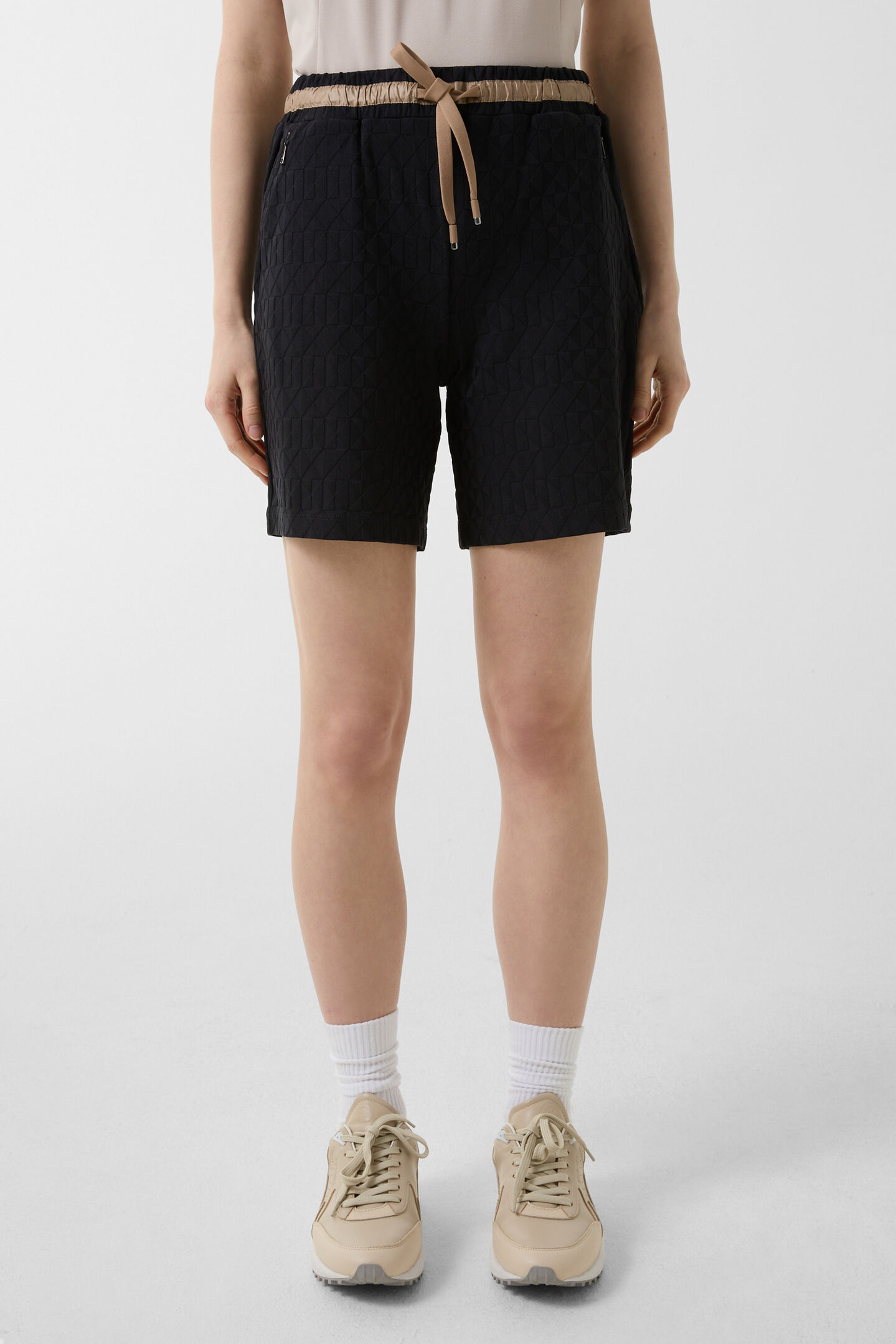 Sila sweat shorts Black