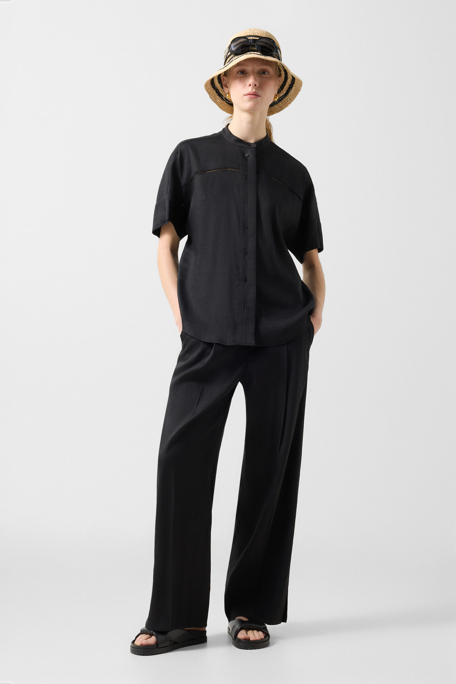 Pleated trousers Candy Black