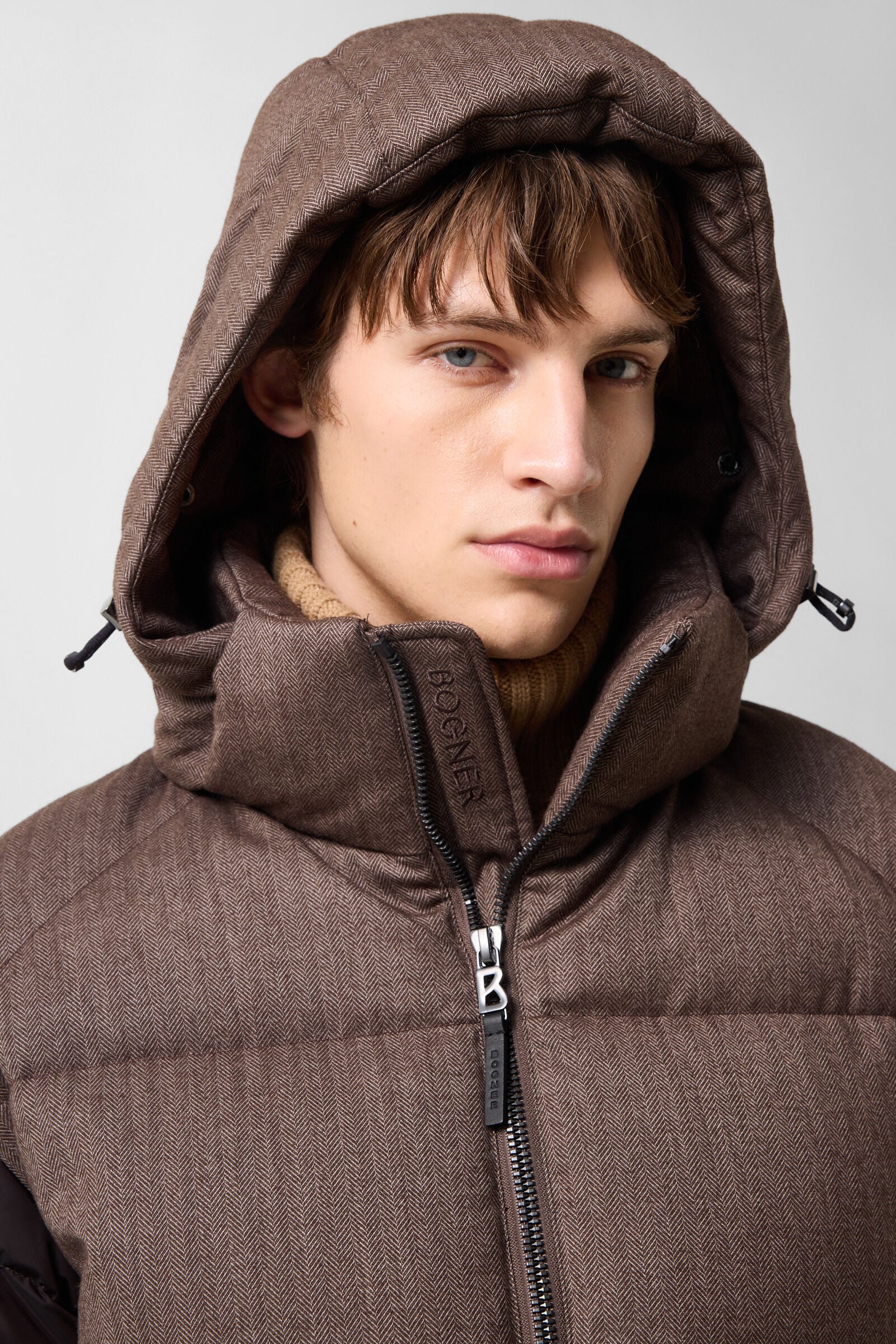 Jones short down coat Brown