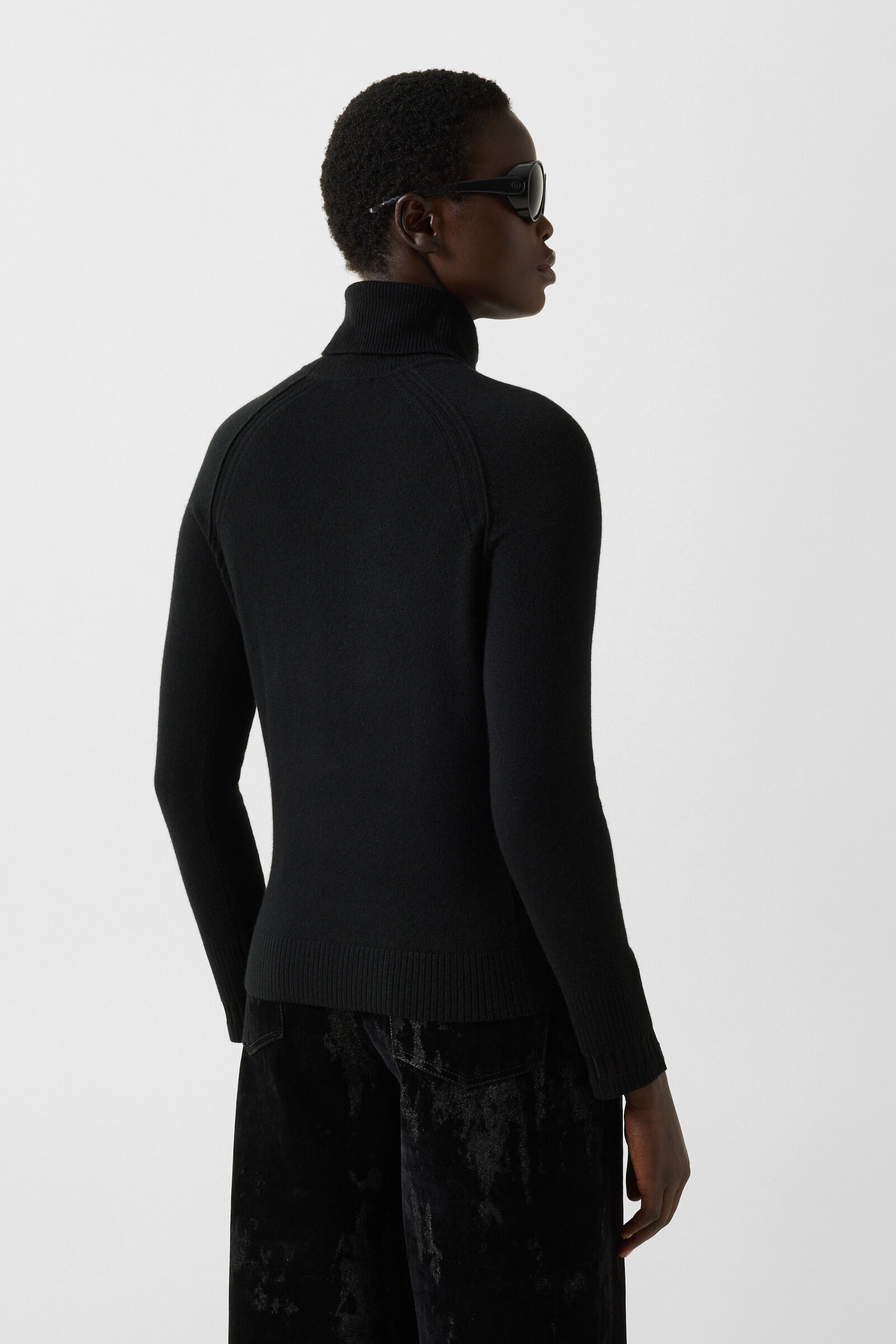 Vaiana pure new wool and cashmere jumper Black