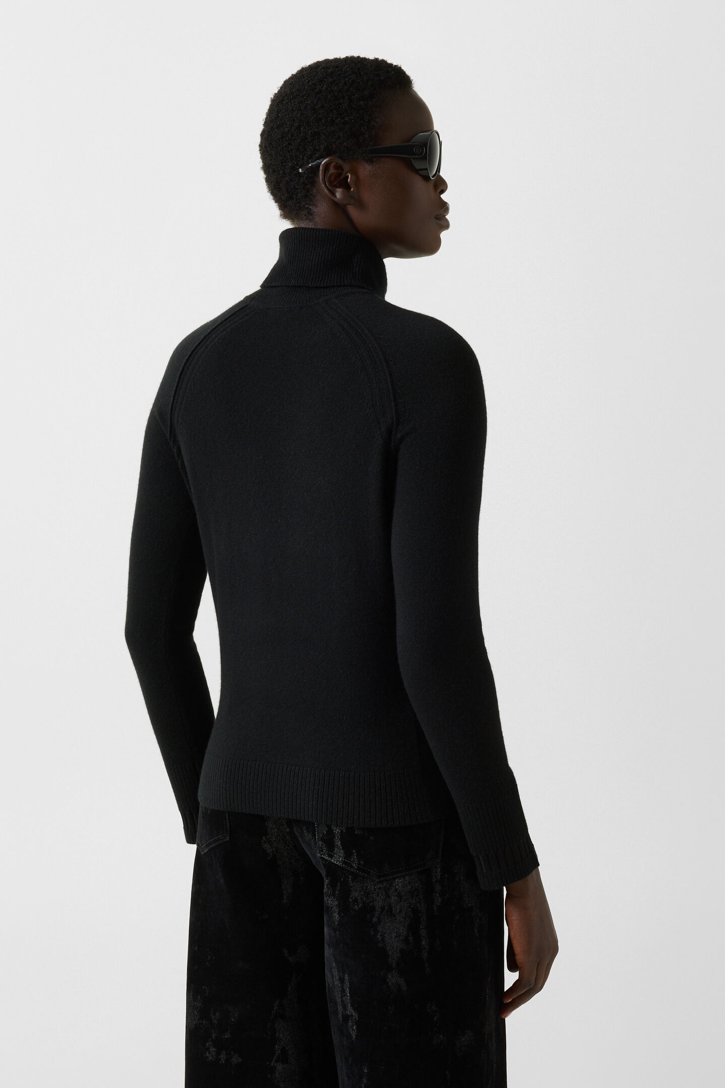 Vaiana pure new wool and cashmere jumper Black