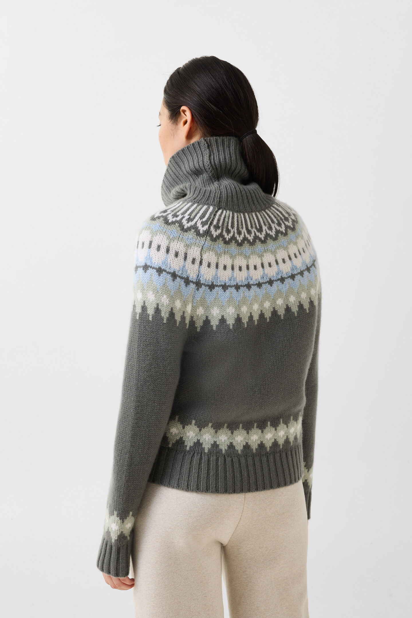 Ingrid cashmere jumper and Norwegian-style jumper Olive/Light blue/Off-white