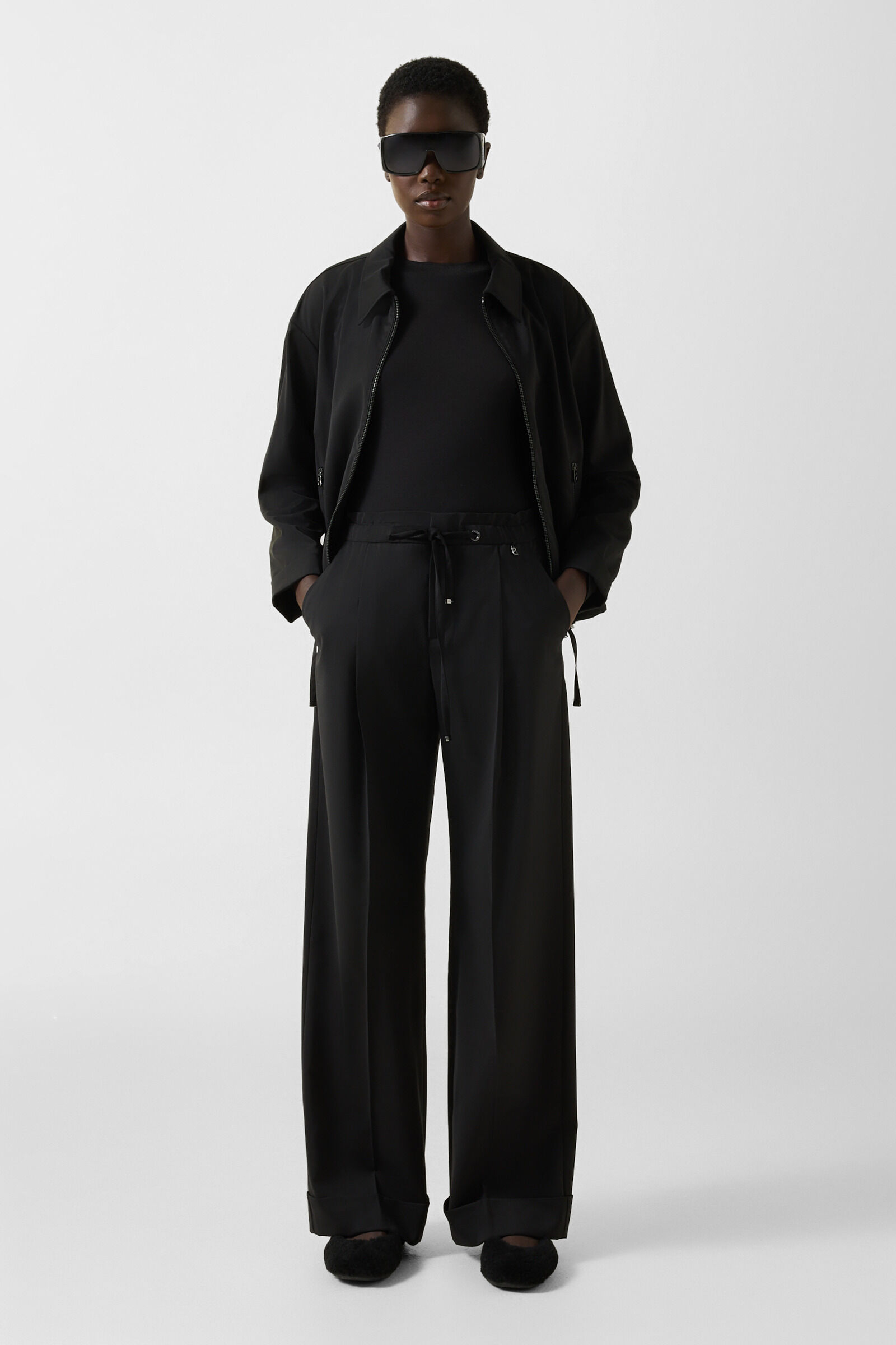 Elfy Virgin Wool Pleated Pants Black