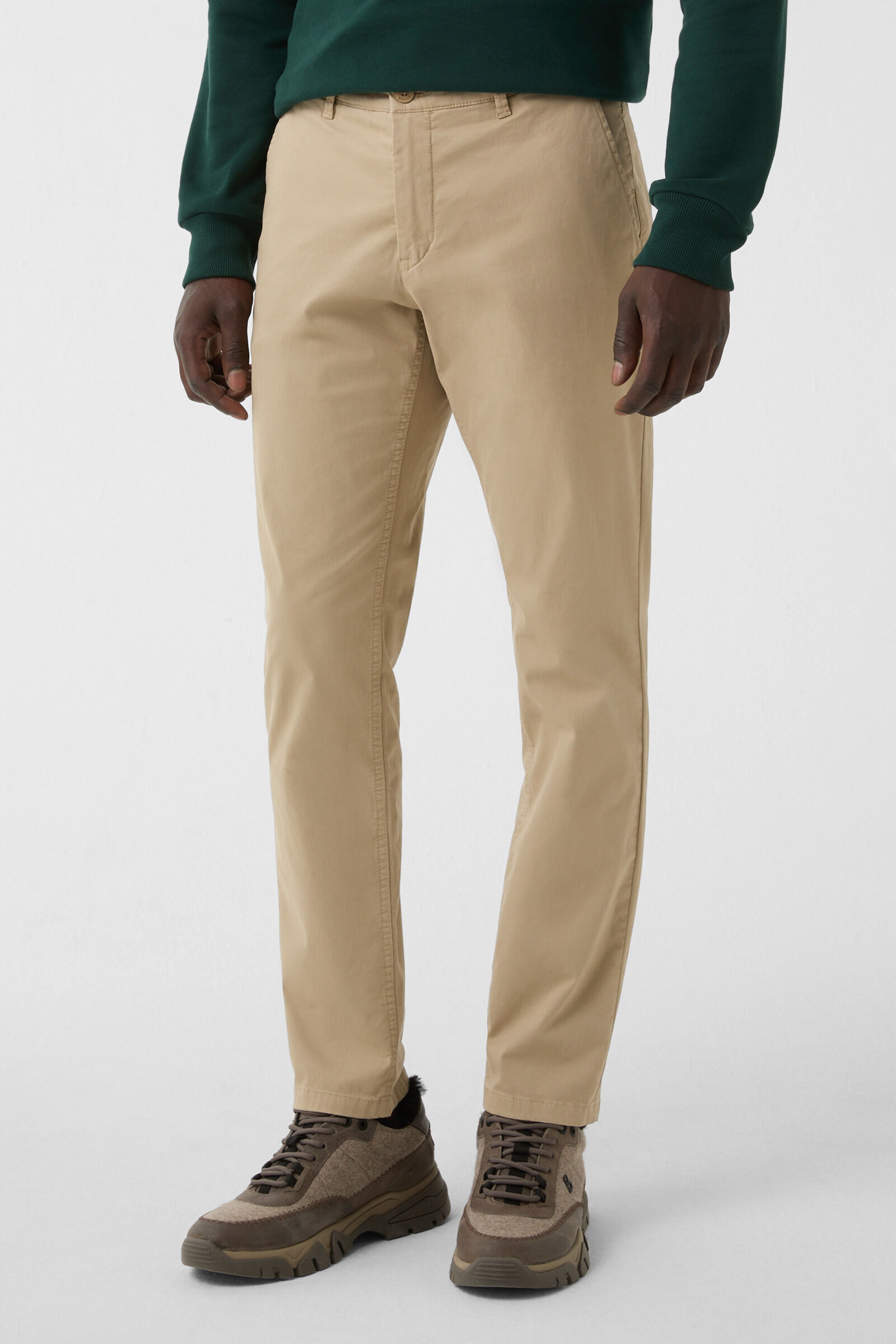 Chinos Nik Camel