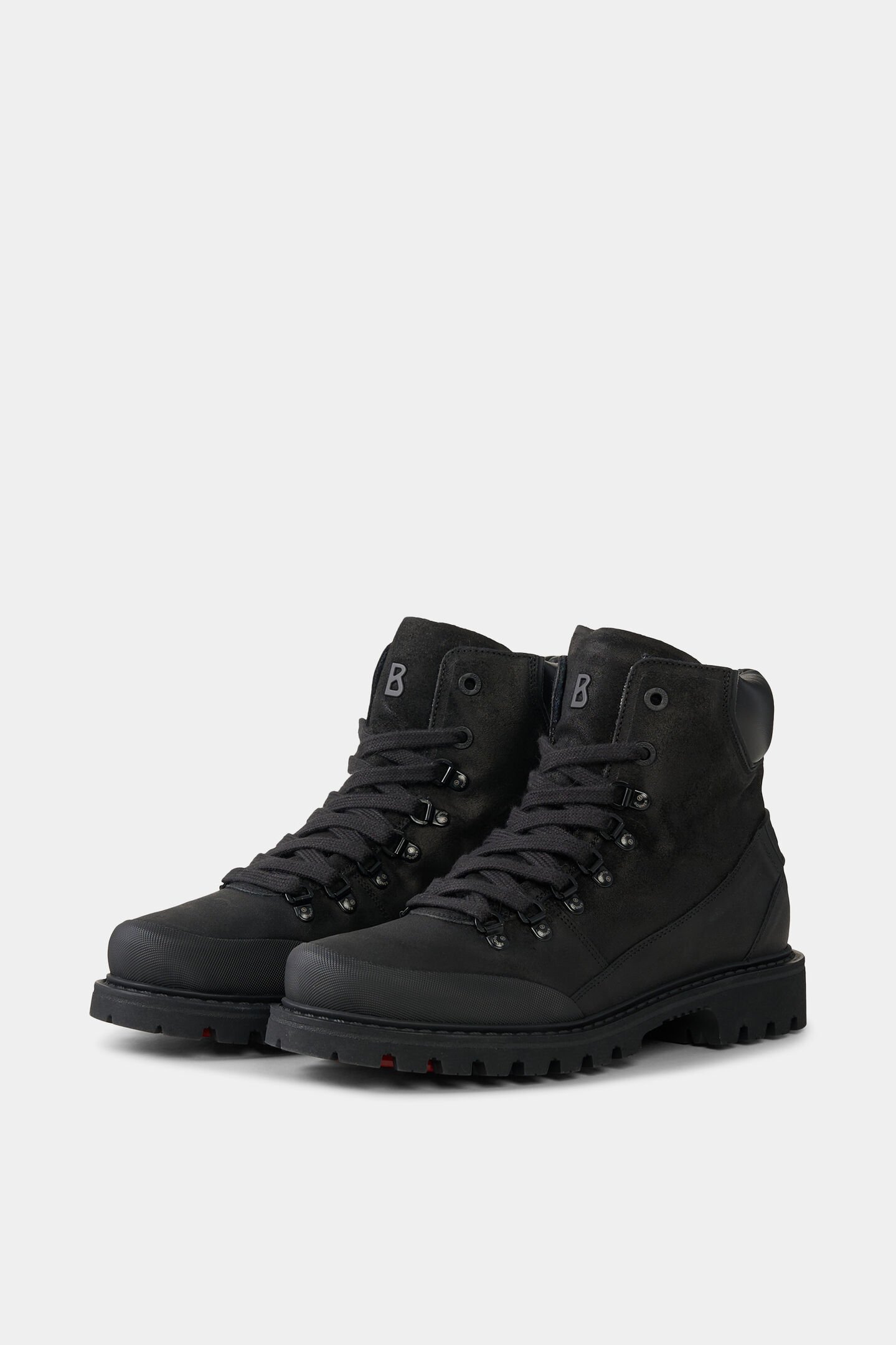 Mid Boots Helsinki with spikes Black