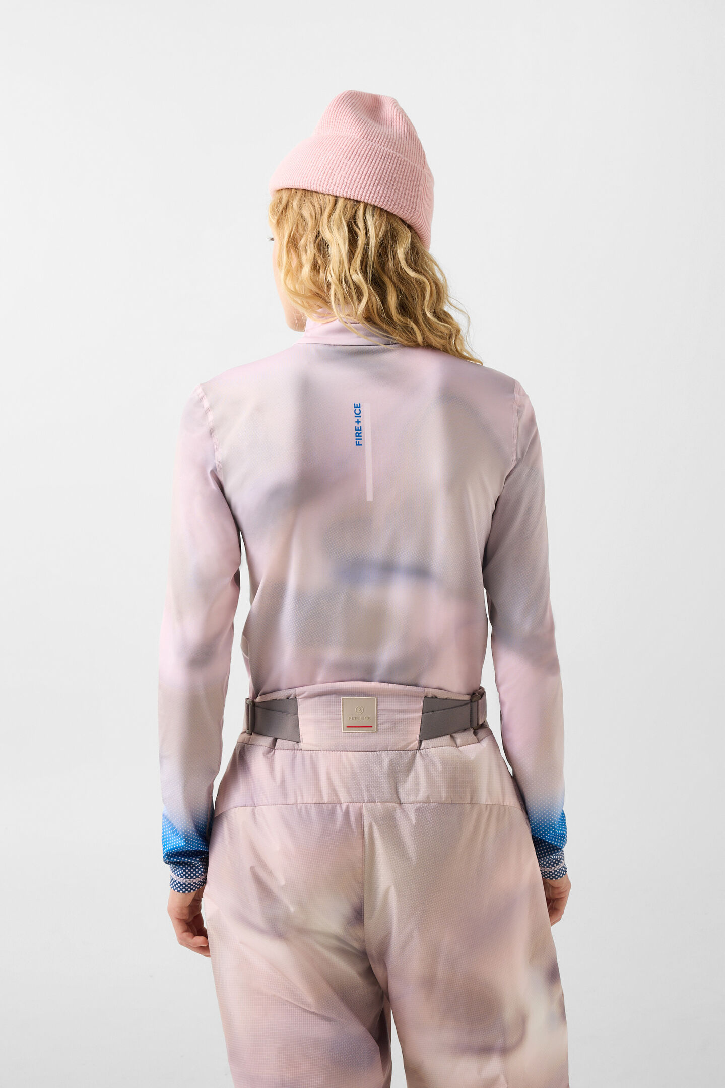 First Layer Ilvy Rosa/Blau