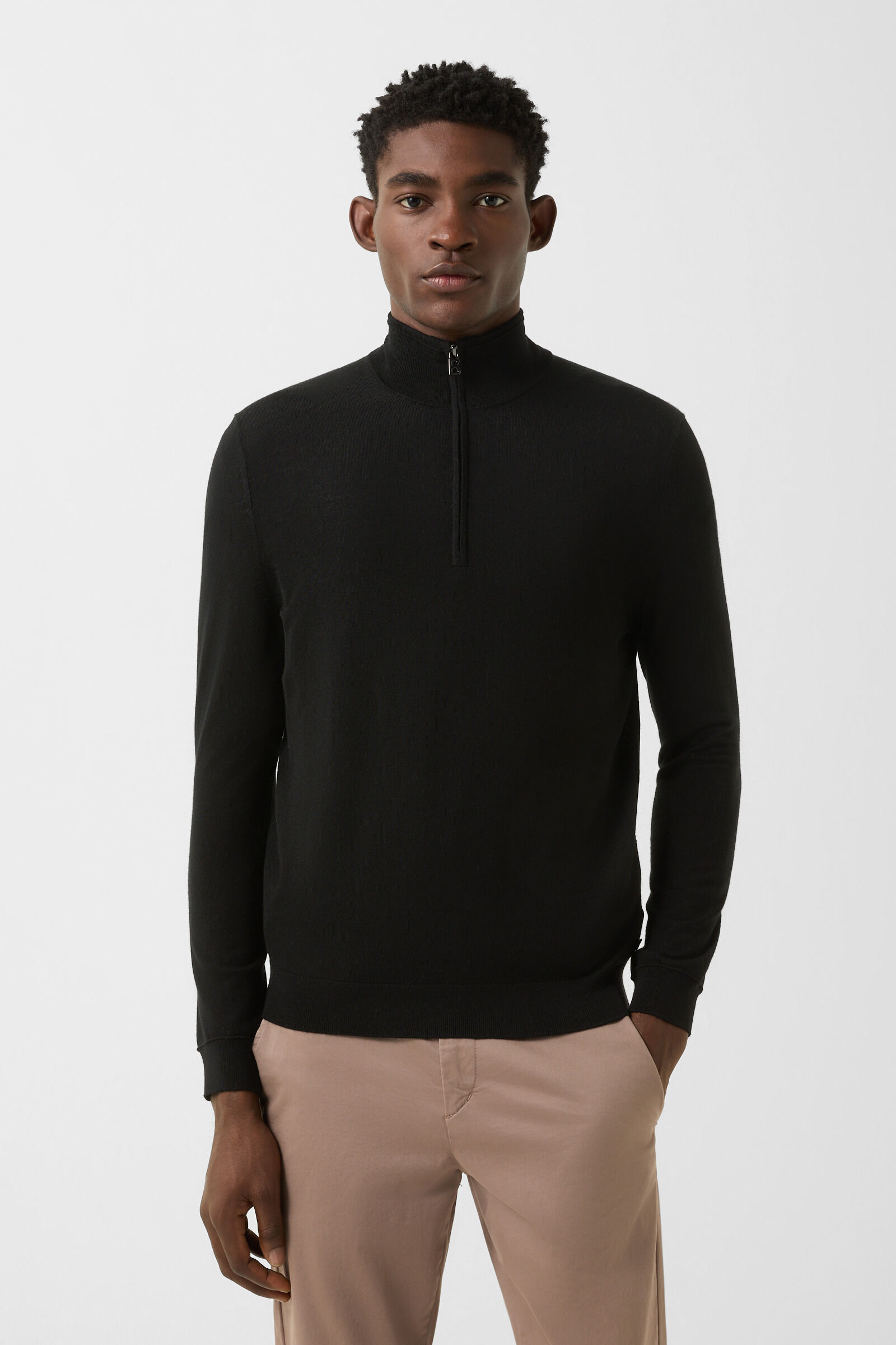 Virgin wool Ouri troyer Black