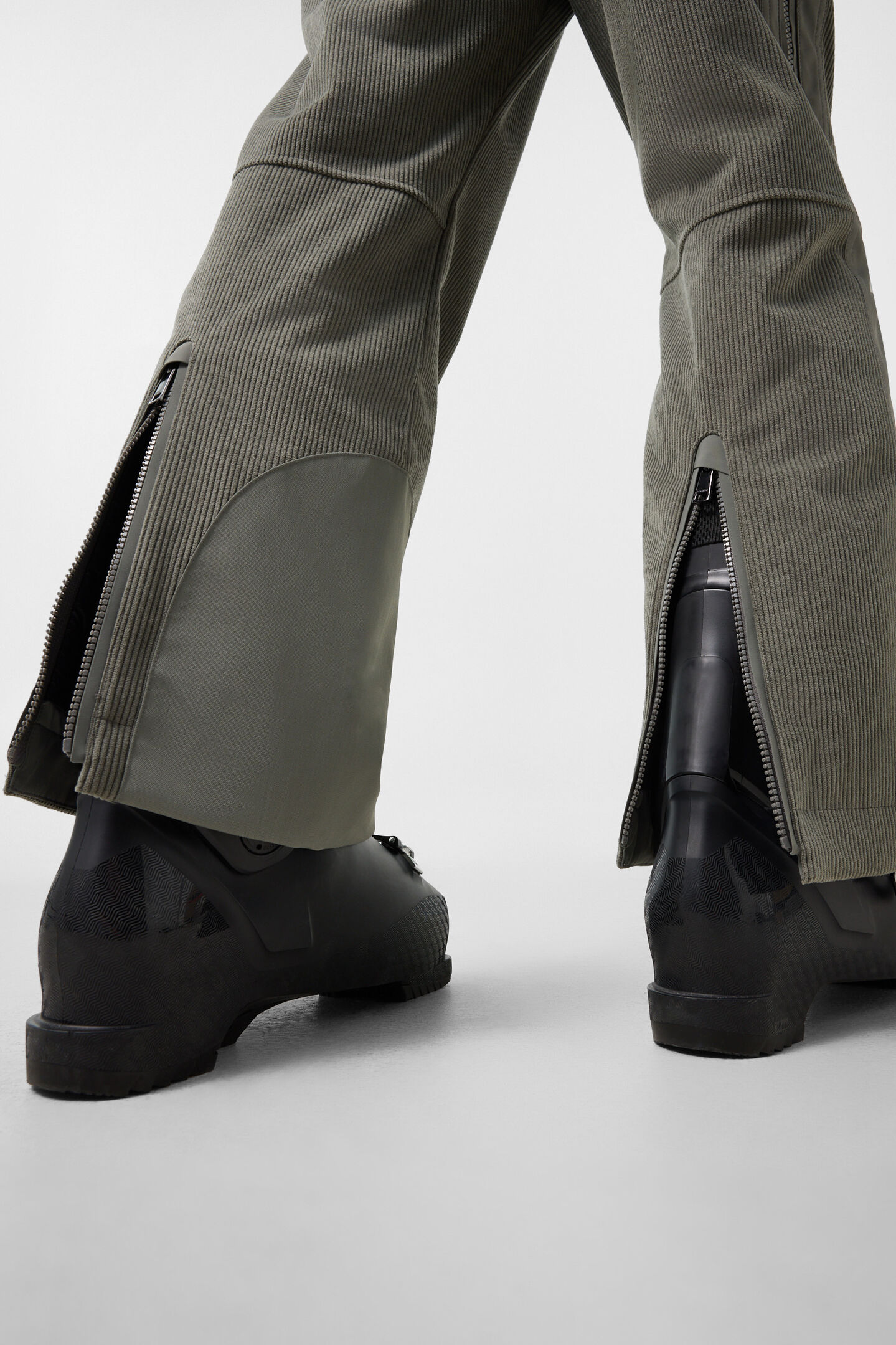 Corven corduroy ski trousers Sage Grey