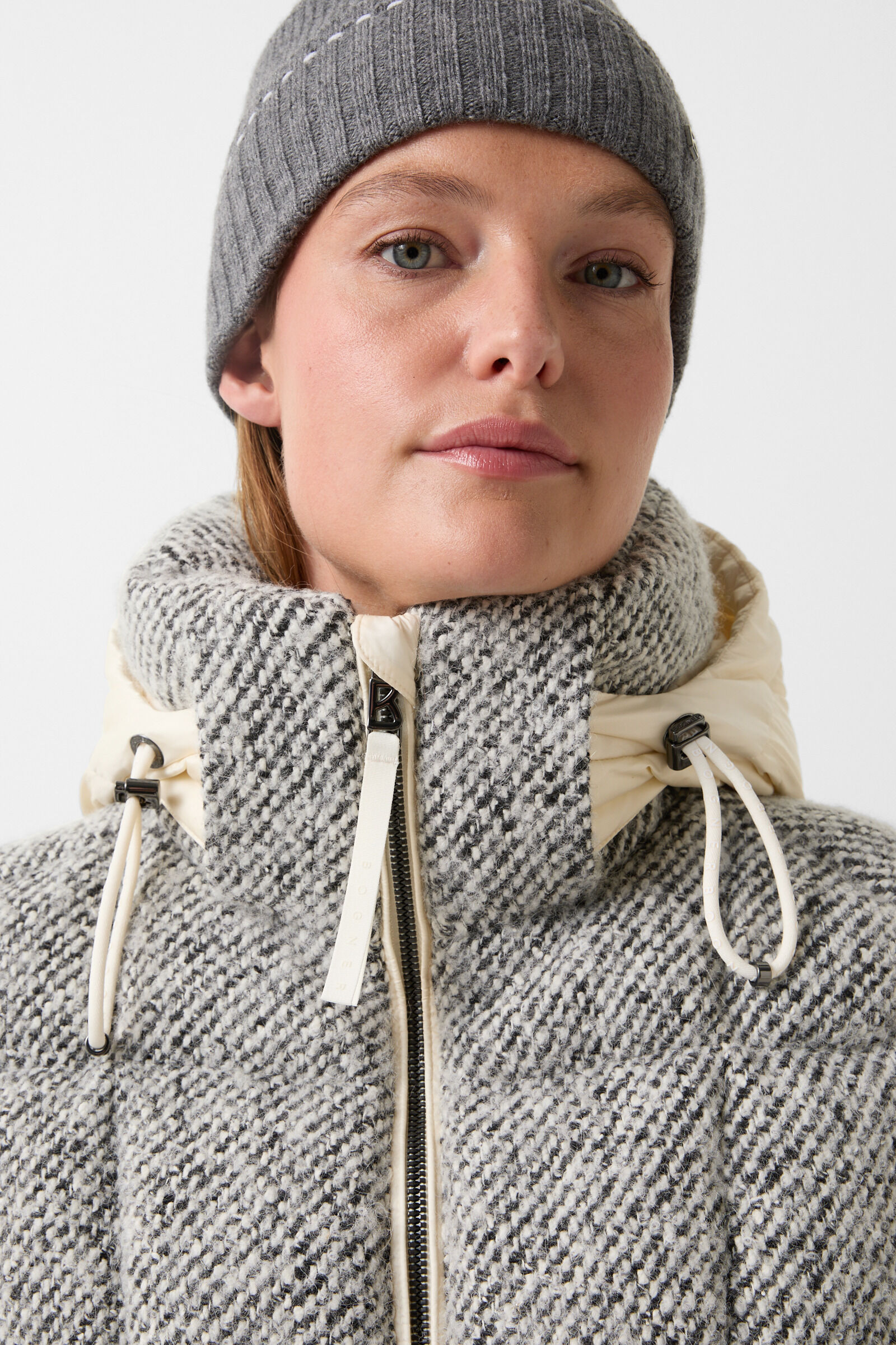 Falka down waistcoat Black/cream