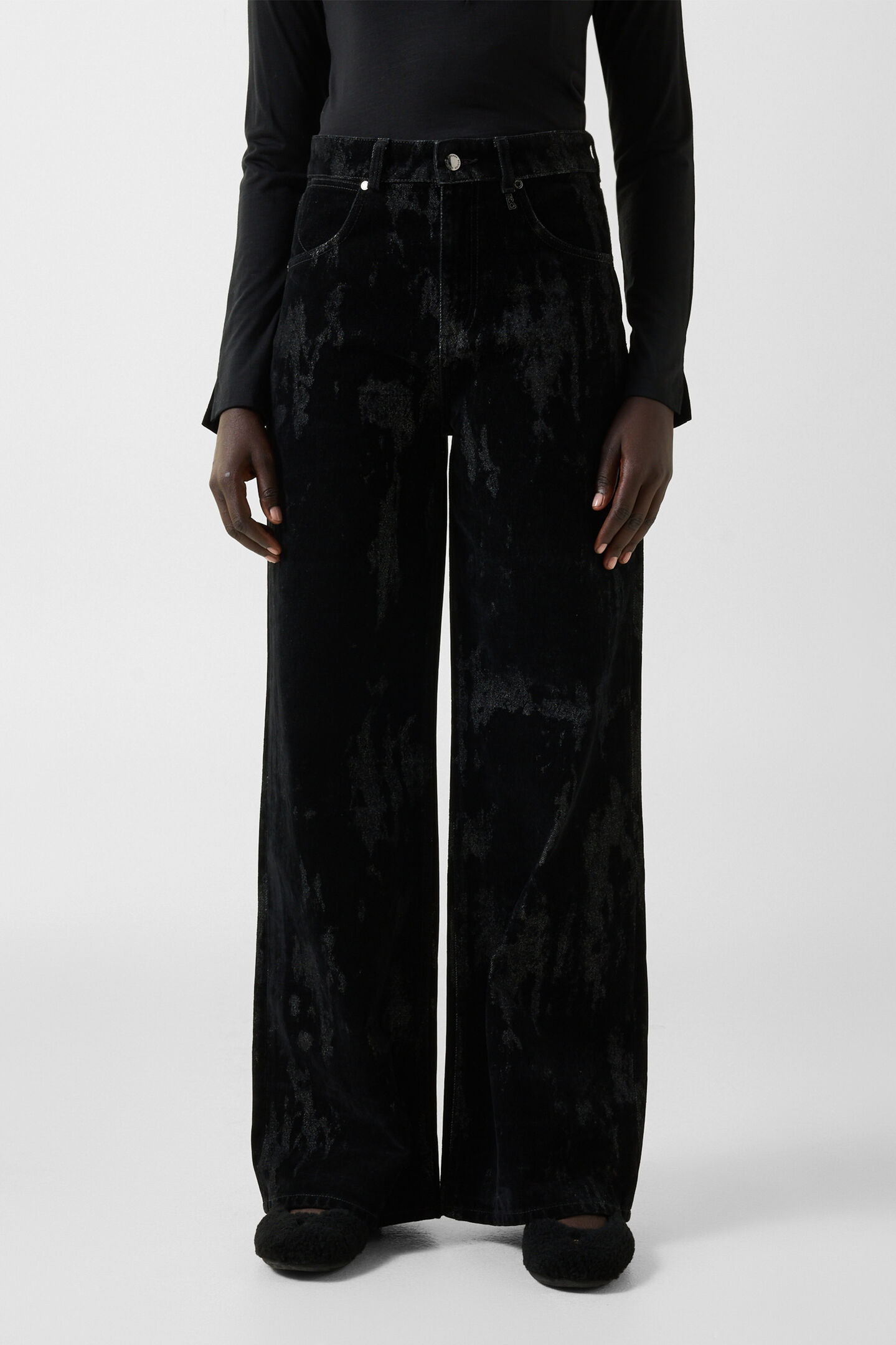 Lizzy Wide-Fit Jeans Black