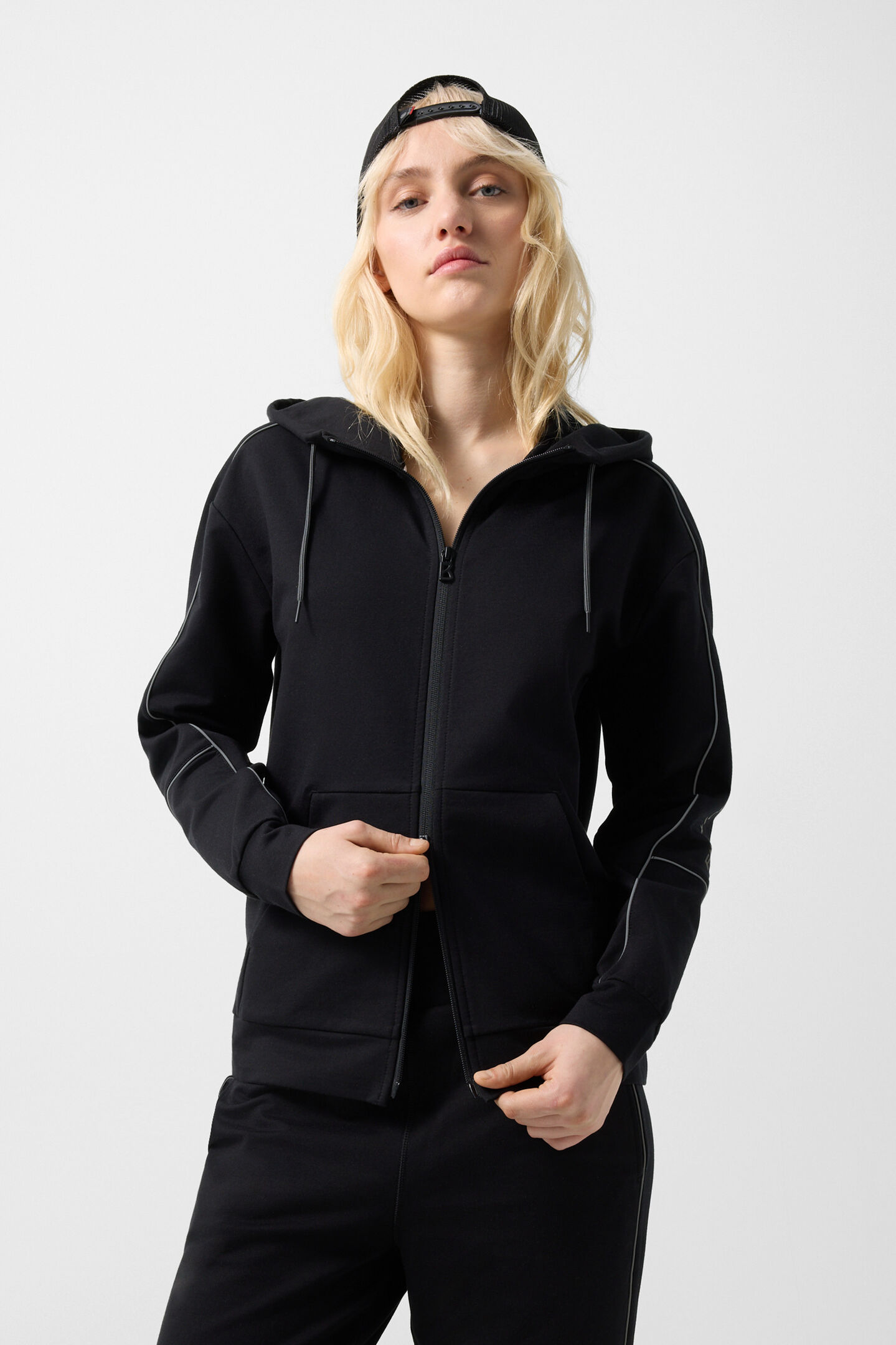 Enia jersey jacket Black