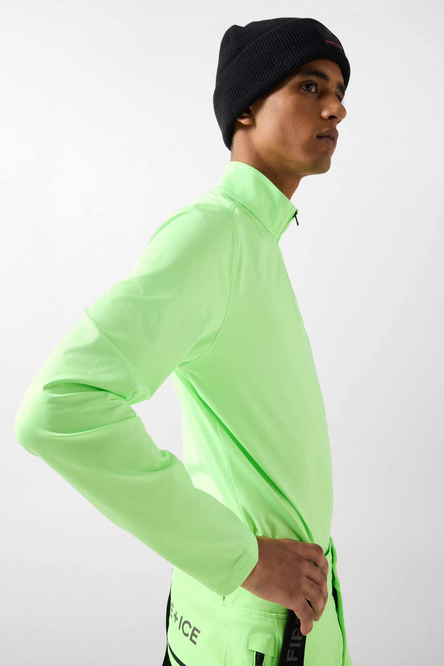 Premi&egrave;re couche Pascal Vert fluo